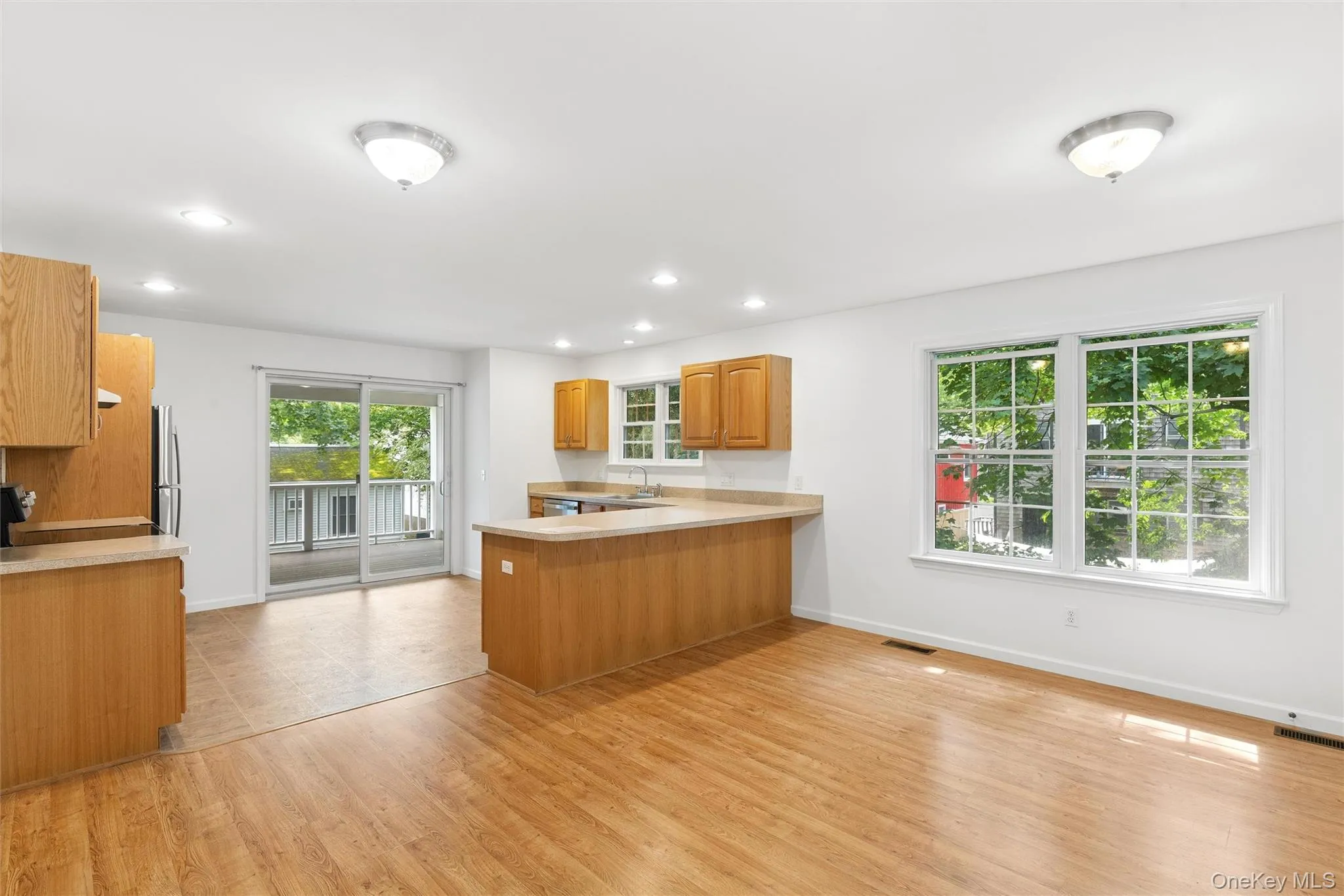 415 1st Street, Southold, NY, 2 Bedrooms Bedrooms, 5 Rooms Rooms,2 BathroomsBathrooms,Residential Lease,For Rent,1st,0,1010093 415 1st Street, Southold, NY, 2 Bedrooms Bedrooms, 5 Rooms Rooms,2 BathroomsBathrooms,Residential Lease,For Rent,1st,0,1010093