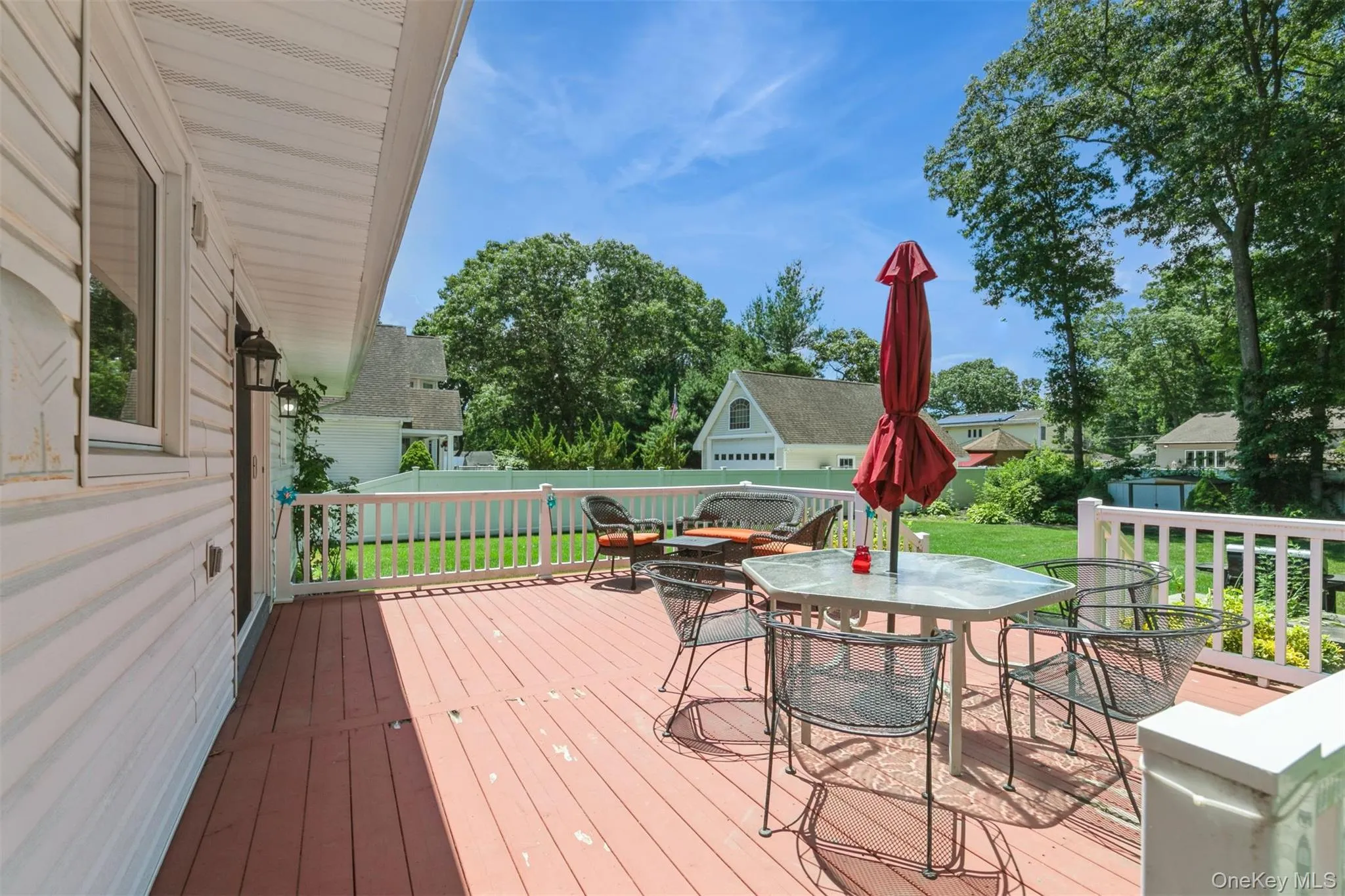 42 Summit Drive, Smithtown, NY, 3 Bedrooms Bedrooms, 5 Rooms Rooms,2 BathroomsBathrooms,Residential,For Rent,Summit,0,KEY1010094 42 Summit Drive, Smithtown, NY, 3 Bedrooms Bedrooms, 5 Rooms Rooms,2 BathroomsBathrooms,Residential,For Rent,Summit,0,KEY1010094