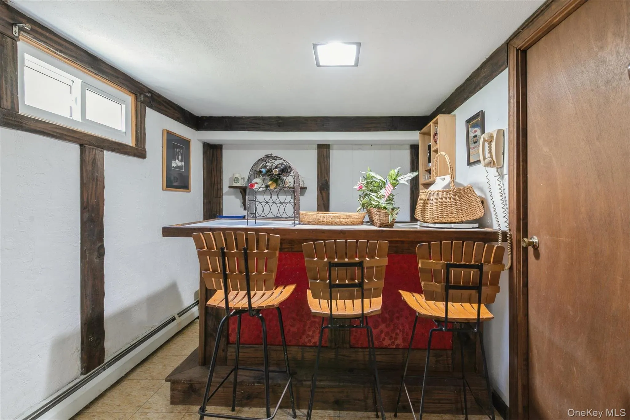 42 Summit Drive, Smithtown, NY, 3 Bedrooms Bedrooms, 5 Rooms Rooms,2 BathroomsBathrooms,Residential,For Rent,Summit,0,KEY1010094 42 Summit Drive, Smithtown, NY, 3 Bedrooms Bedrooms, 5 Rooms Rooms,2 BathroomsBathrooms,Residential,For Rent,Summit,0,KEY1010094