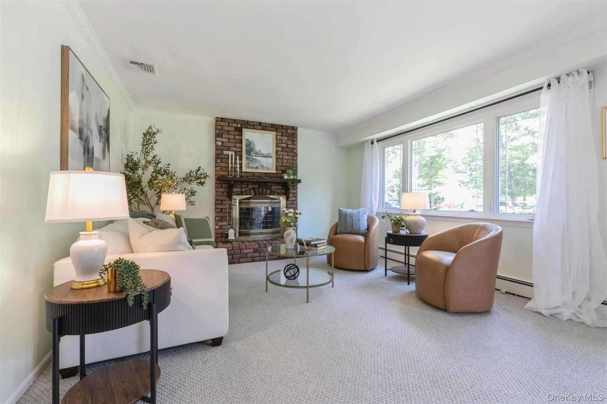 42 Summit Drive, Smithtown, NY, 3 Bedrooms Bedrooms, 5 Rooms Rooms,2 BathroomsBathrooms,Residential,For Rent,Summit,0,KEY1010094 42 Summit Drive, Smithtown, NY, 3 Bedrooms Bedrooms, 5 Rooms Rooms,2 BathroomsBathrooms,Residential,For Rent,Summit,0,KEY1010094
