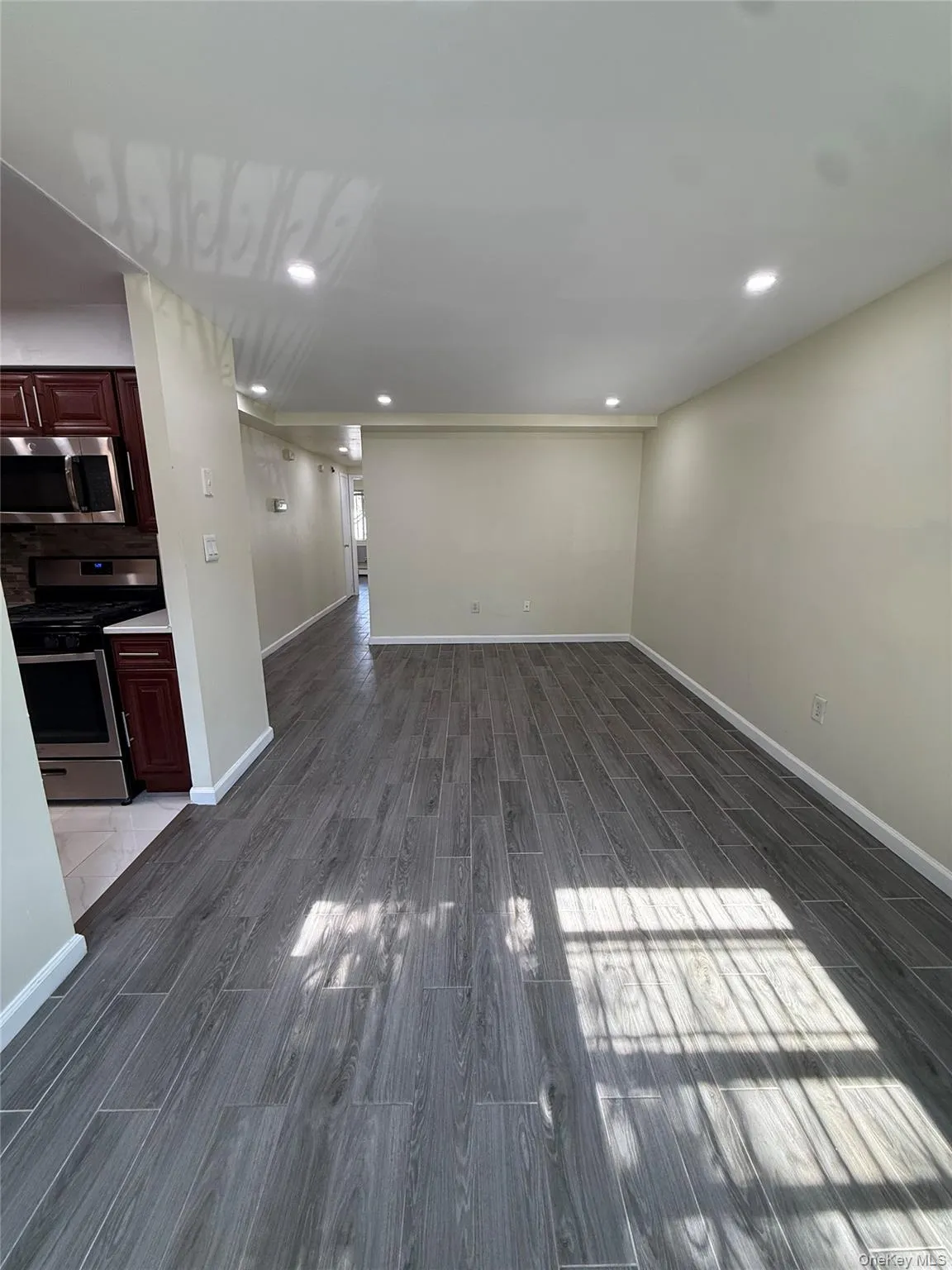 182 Beach 61st Street, New York, NY, 2 Bedrooms Bedrooms, 5 Rooms Rooms,1 BathroomBathrooms,Residential Lease,For Rent,Beach 61st,0,1010095 182 Beach 61st Street, New York, NY, 2 Bedrooms Bedrooms, 5 Rooms Rooms,1 BathroomBathrooms,Residential Lease,For Rent,Beach 61st,0,1010095