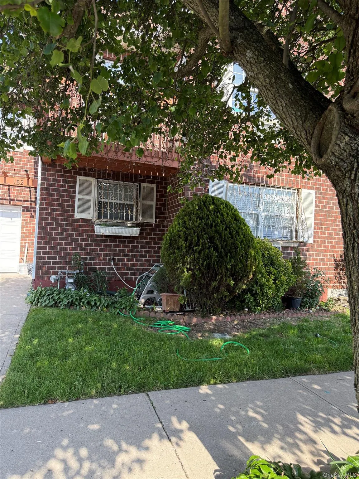 182 Beach 61st Street, New York, NY, 2 Bedrooms Bedrooms, 5 Rooms Rooms,1 BathroomBathrooms,Residential Lease,For Rent,Beach 61st,0,1010095 182 Beach 61st Street, New York, NY, 2 Bedrooms Bedrooms, 5 Rooms Rooms,1 BathroomBathrooms,Residential Lease,For Rent,Beach 61st,0,1010095