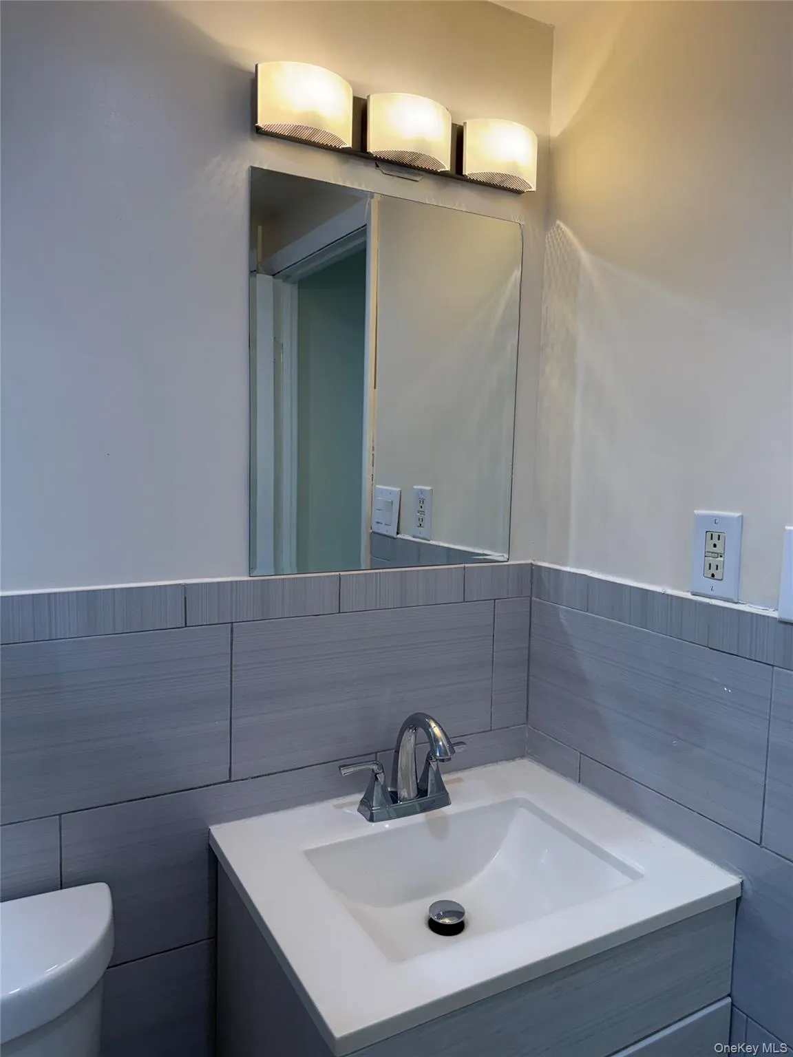 182 Beach 61st Street, New York, NY, 2 Bedrooms Bedrooms, 5 Rooms Rooms,1 BathroomBathrooms,Residential Lease,For Rent,Beach 61st,0,1010095 182 Beach 61st Street, New York, NY, 2 Bedrooms Bedrooms, 5 Rooms Rooms,1 BathroomBathrooms,Residential Lease,For Rent,Beach 61st,0,1010095