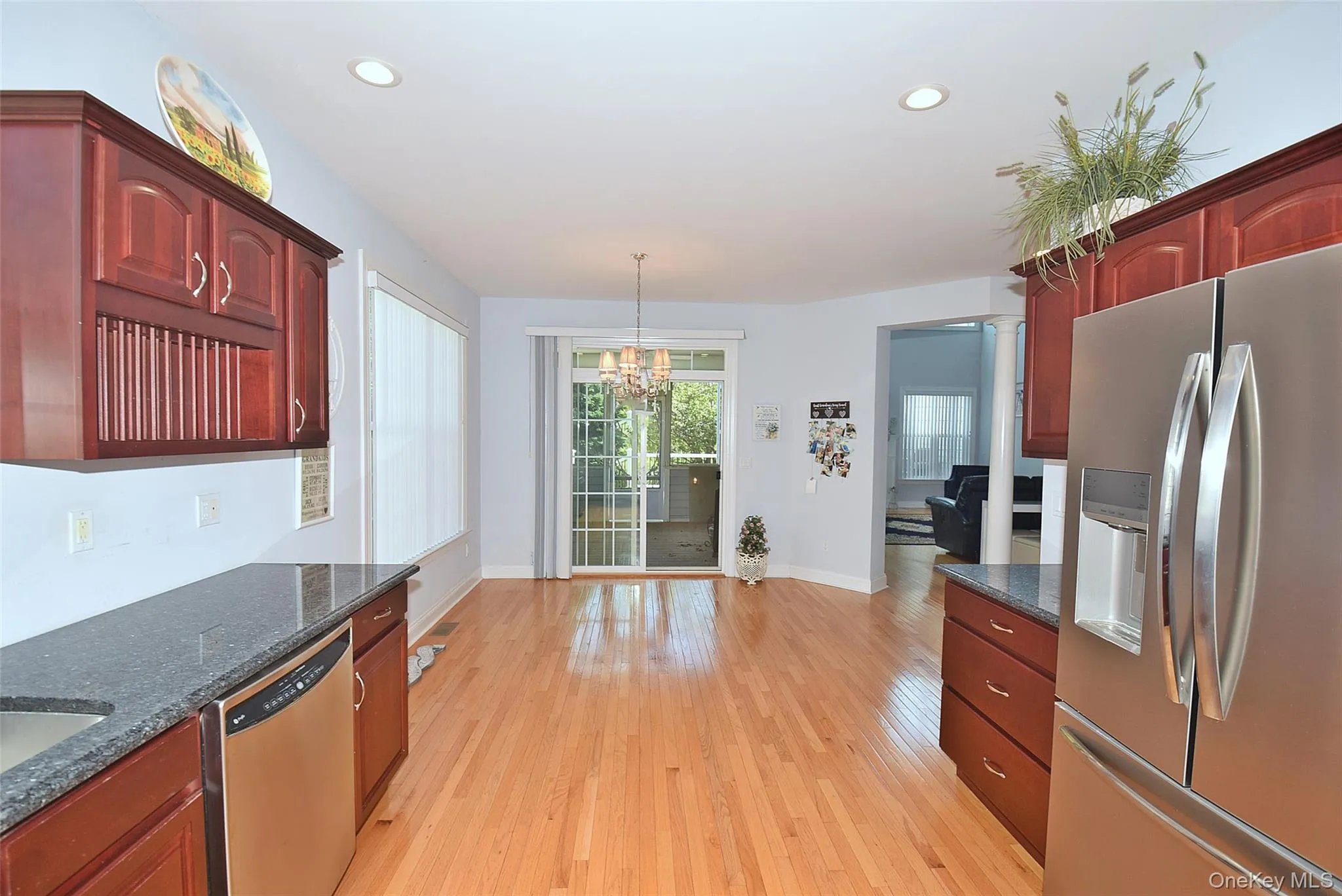 56 Foxglove Row, Riverhead, NY, 4 Bedrooms Bedrooms, 8 Rooms Rooms,2 BathroomsBathrooms,Residential,For Rent,Foxglove,0,1010096 56 Foxglove Row, Riverhead, NY, 4 Bedrooms Bedrooms, 8 Rooms Rooms,2 BathroomsBathrooms,Residential,For Rent,Foxglove,0,1010096