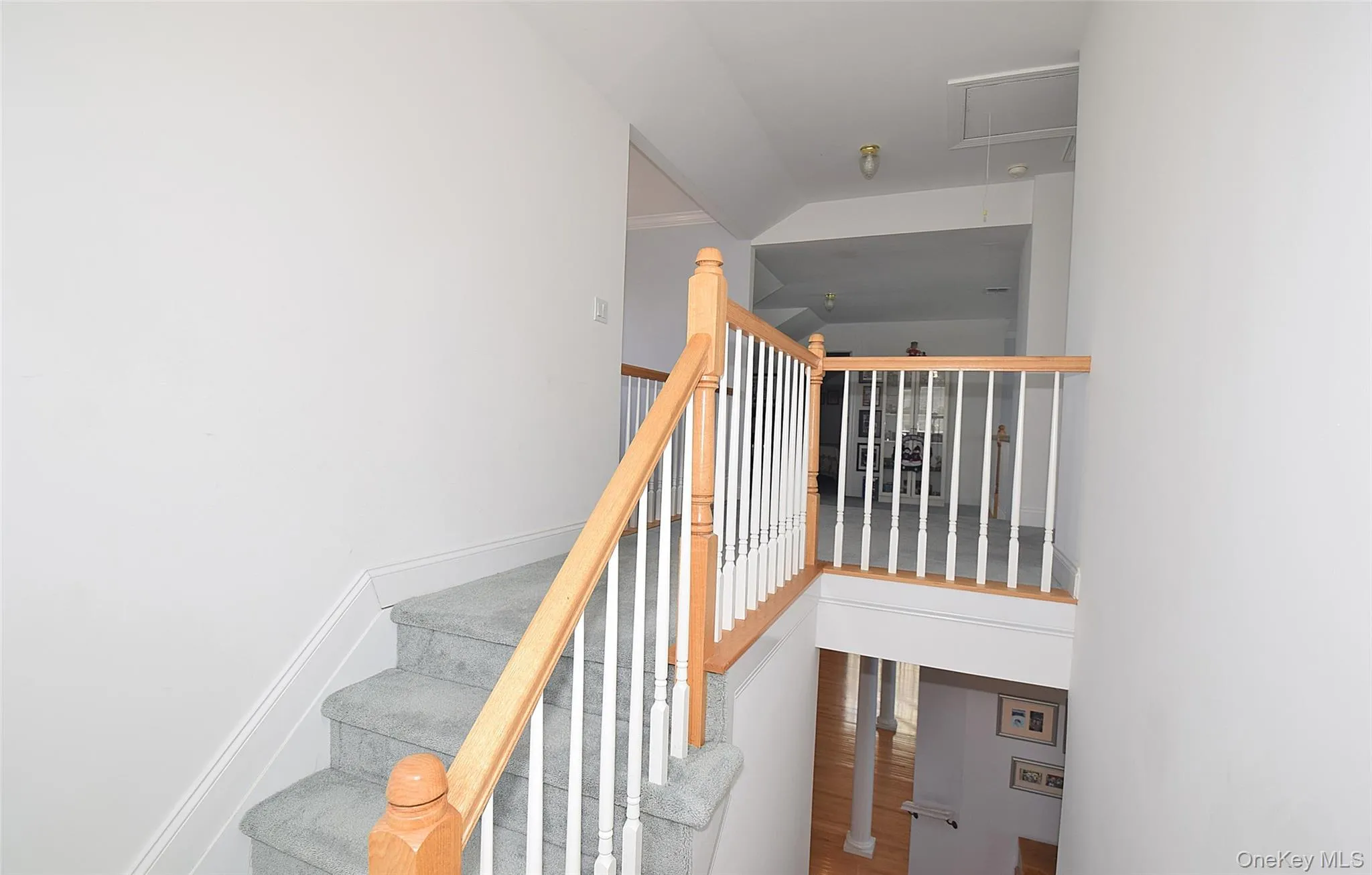 56 Foxglove Row, Riverhead, NY, 4 Bedrooms Bedrooms, 8 Rooms Rooms,2 BathroomsBathrooms,Residential,For Rent,Foxglove,0,1010096 56 Foxglove Row, Riverhead, NY, 4 Bedrooms Bedrooms, 8 Rooms Rooms,2 BathroomsBathrooms,Residential,For Rent,Foxglove,0,1010096