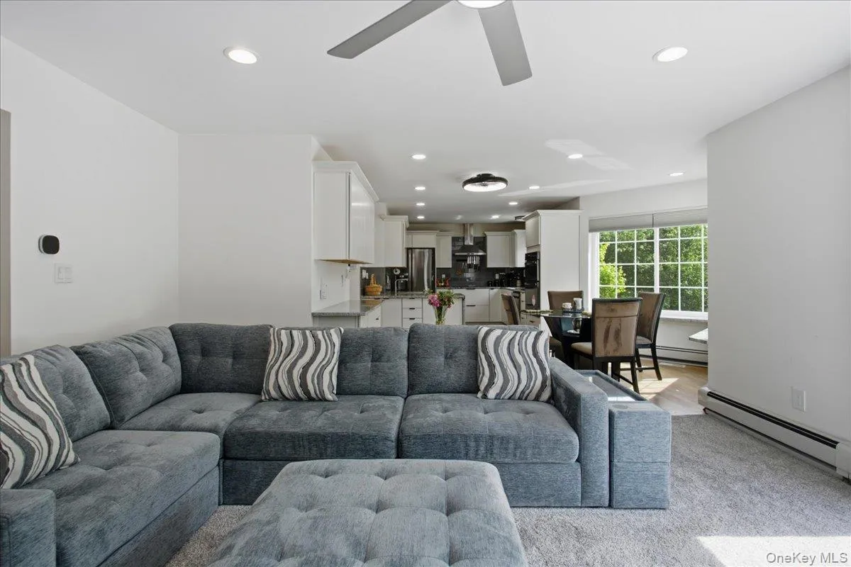 33 Gabriels Path, Beekman, NY, 4 Bedrooms Bedrooms, 10 Rooms Rooms,3 BathroomsBathrooms,Residential,For Rent,Gabriels,0,1010101 33 Gabriels Path, Beekman, NY, 4 Bedrooms Bedrooms, 10 Rooms Rooms,3 BathroomsBathrooms,Residential,For Rent,Gabriels,0,1010101
