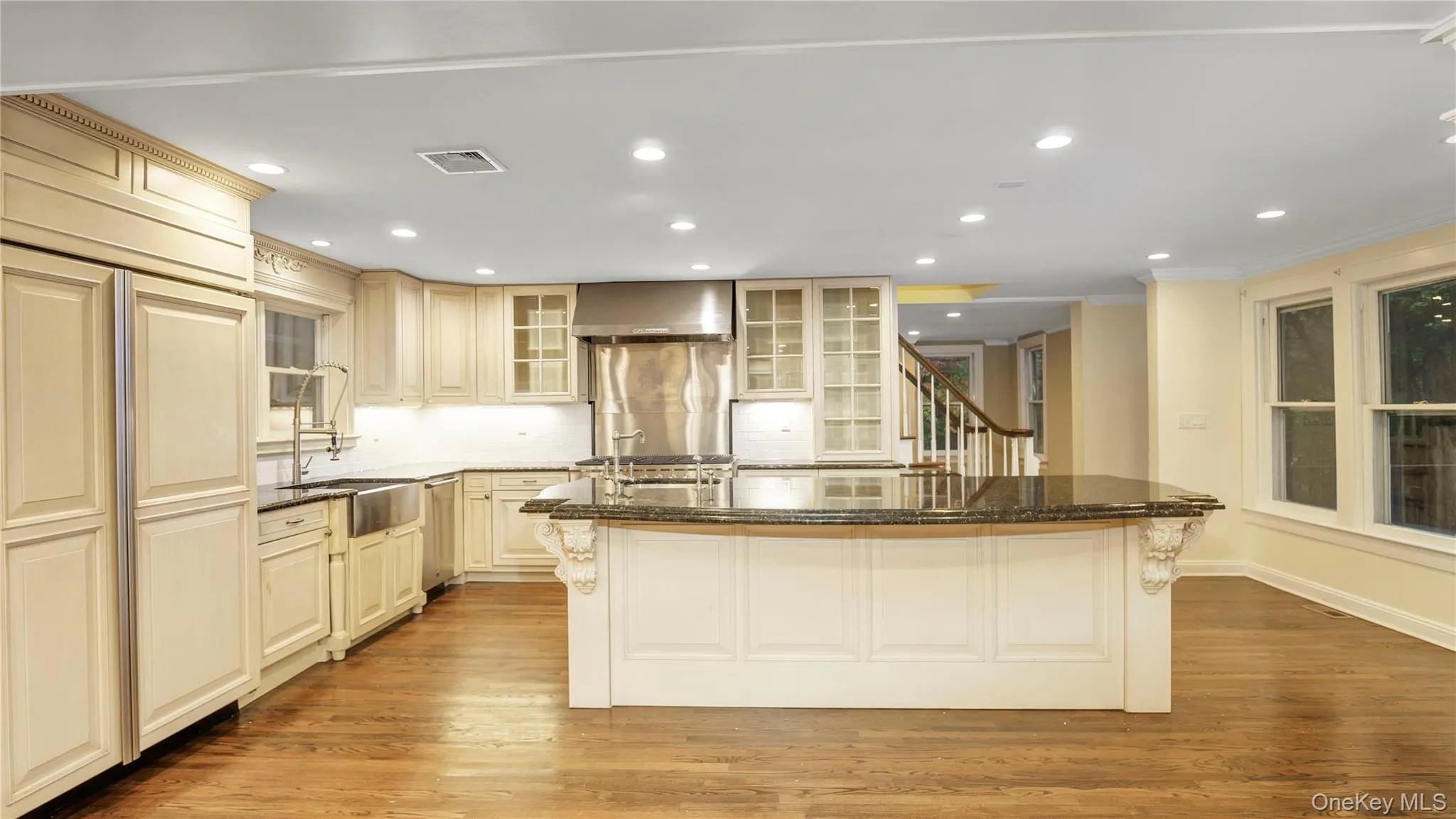 Chef's Kitchen Chef's Kitchen