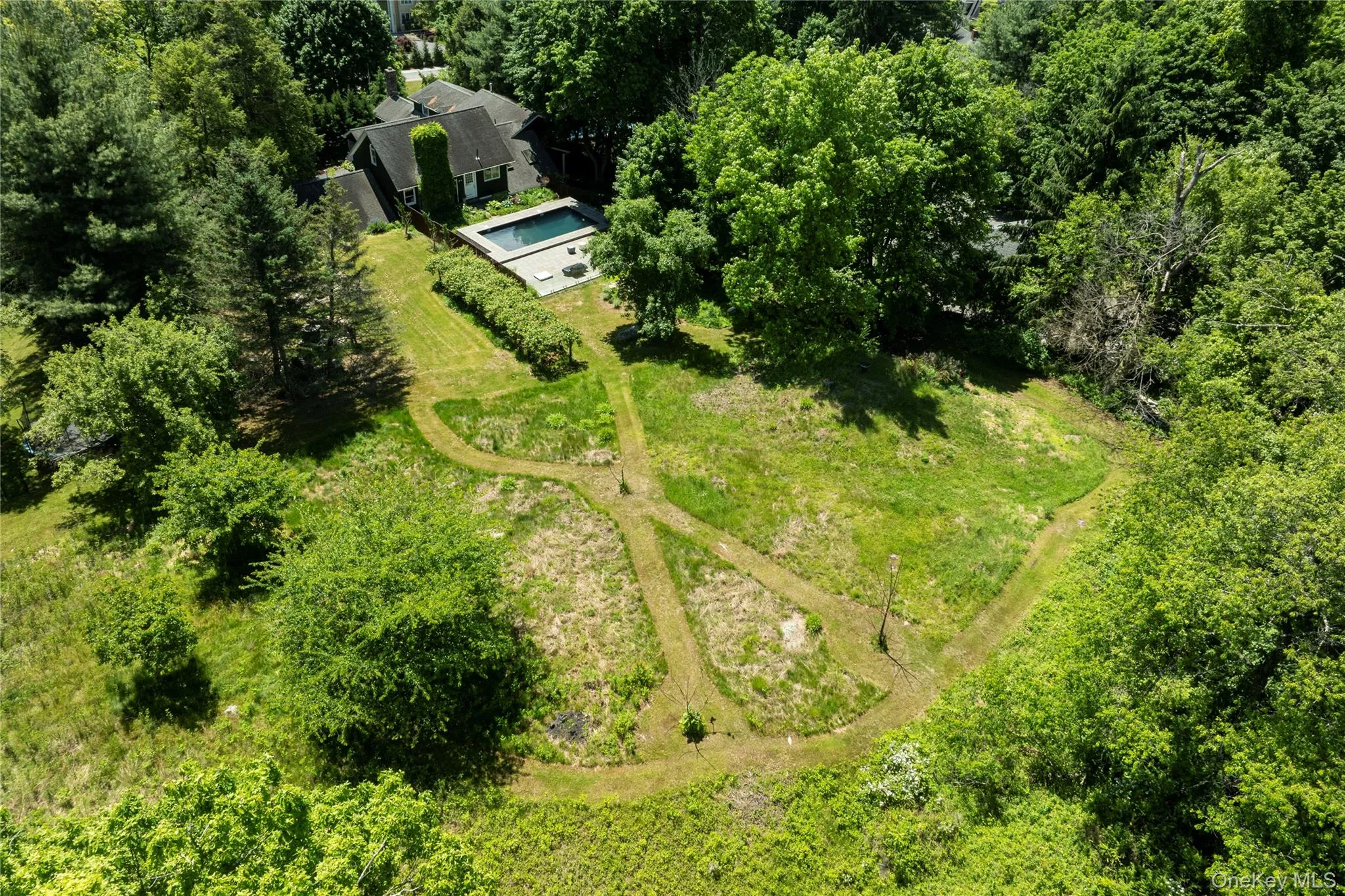 147 Smith Clove Road, Woodbury, NY, 4 Bedrooms Bedrooms, 15 Rooms Rooms,3 BathroomsBathrooms,Residential,For Rent,Smith Clove,0,1010106 147 Smith Clove Road, Woodbury, NY, 4 Bedrooms Bedrooms, 15 Rooms Rooms,3 BathroomsBathrooms,Residential,For Rent,Smith Clove,0,1010106