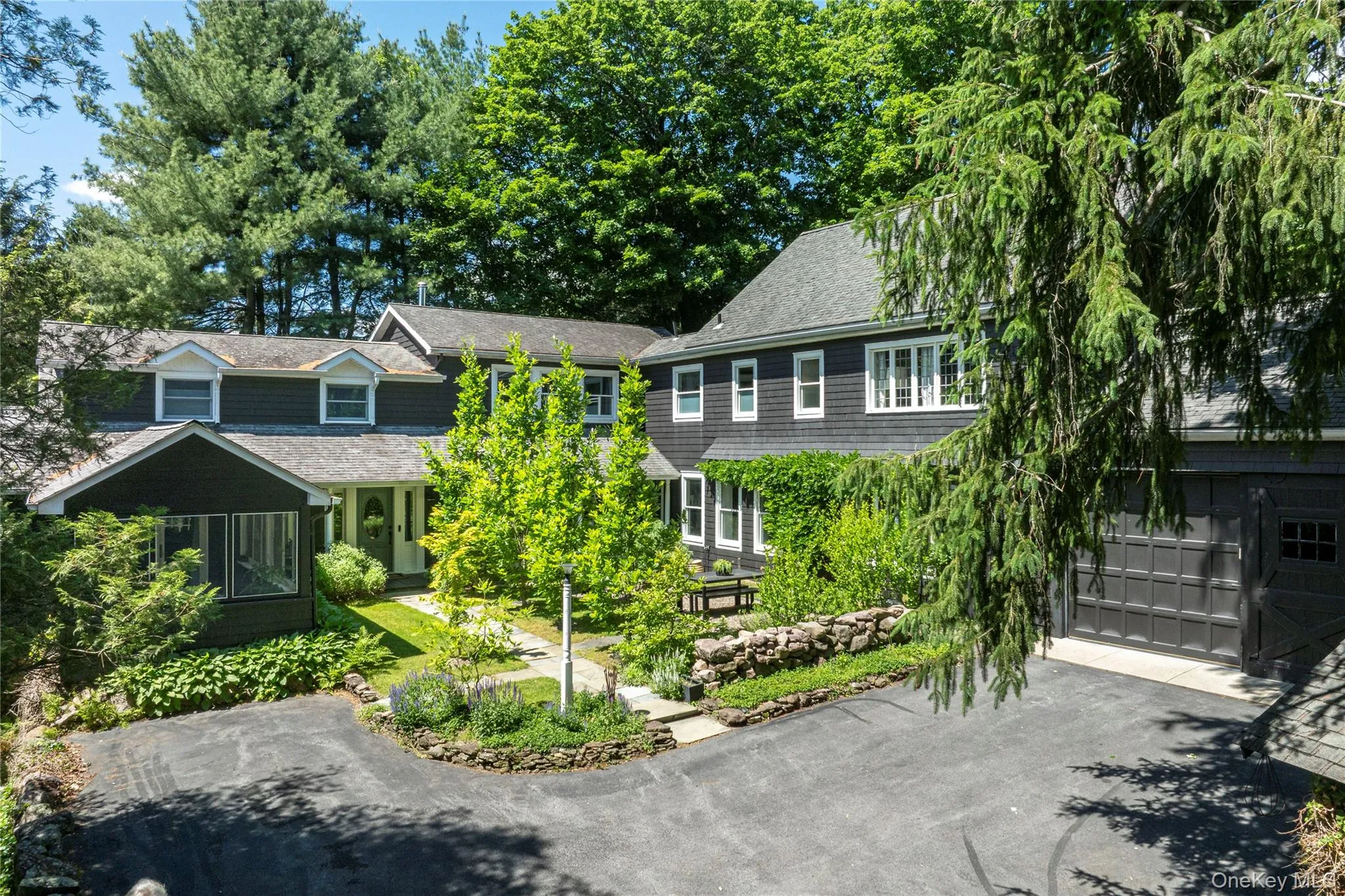 147 Smith Clove Road, Woodbury, NY, 4 Bedrooms Bedrooms, 15 Rooms Rooms,3 BathroomsBathrooms,Residential,For Rent,Smith Clove,0,1010106 147 Smith Clove Road, Woodbury, NY, 4 Bedrooms Bedrooms, 15 Rooms Rooms,3 BathroomsBathrooms,Residential,For Rent,Smith Clove,0,1010106