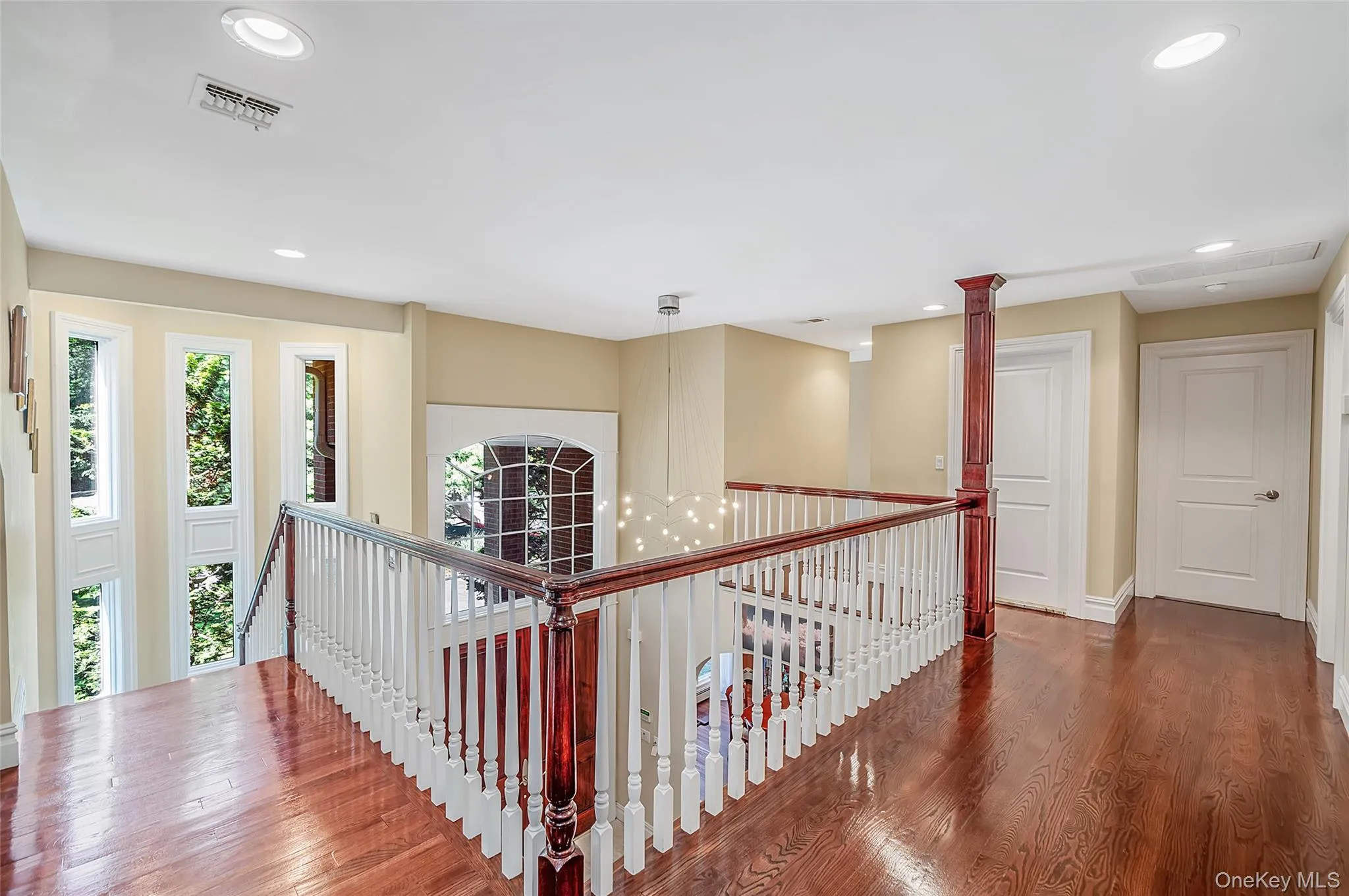 589 Landing Avenue, Smithtown, NY, 4 Bedrooms Bedrooms, 9 Rooms Rooms,2 BathroomsBathrooms,Residential,For Rent,Landing,0,1010107 589 Landing Avenue, Smithtown, NY, 4 Bedrooms Bedrooms, 9 Rooms Rooms,2 BathroomsBathrooms,Residential,For Rent,Landing,0,1010107