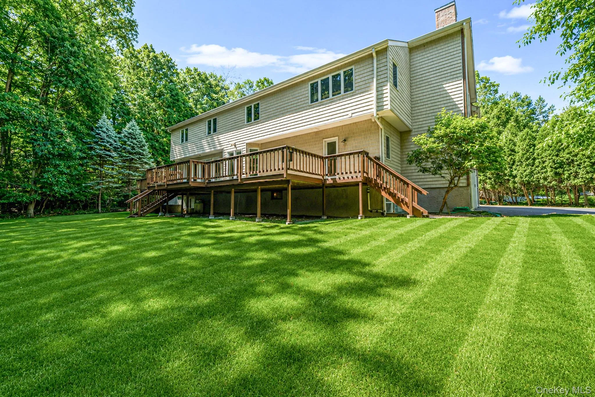 589 Landing Avenue, Smithtown, NY, 4 Bedrooms Bedrooms, 9 Rooms Rooms,2 BathroomsBathrooms,Residential,For Rent,Landing,0,1010107 589 Landing Avenue, Smithtown, NY, 4 Bedrooms Bedrooms, 9 Rooms Rooms,2 BathroomsBathrooms,Residential,For Rent,Landing,0,1010107