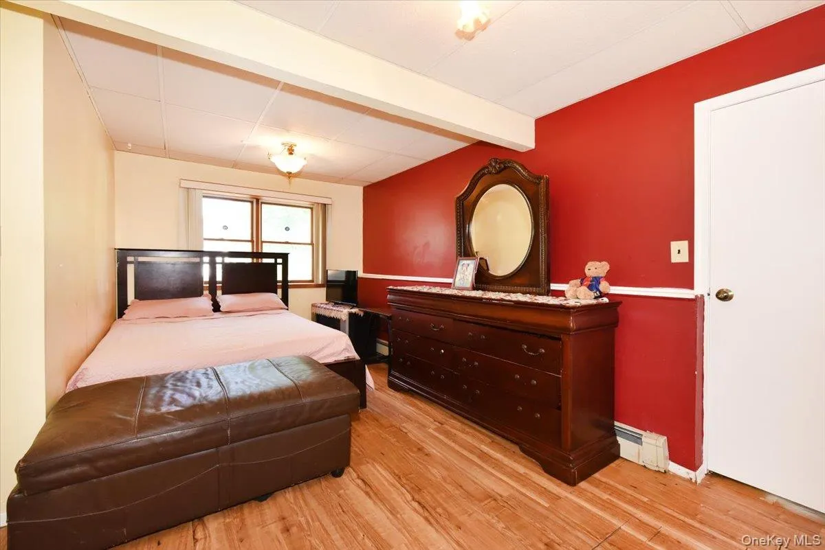 22 Chatham Road, Huntington, NY, 5 Bedrooms Bedrooms, 12 Rooms Rooms,4 BathroomsBathrooms,Residential,For Rent,Chatham,0,1010112 22 Chatham Road, Huntington, NY, 5 Bedrooms Bedrooms, 12 Rooms Rooms,4 BathroomsBathrooms,Residential,For Rent,Chatham,0,1010112