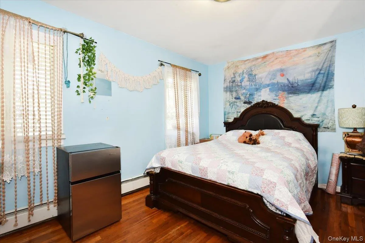 22 Chatham Road, Huntington, NY, 5 Bedrooms Bedrooms, 12 Rooms Rooms,4 BathroomsBathrooms,Residential,For Rent,Chatham,0,1010112 22 Chatham Road, Huntington, NY, 5 Bedrooms Bedrooms, 12 Rooms Rooms,4 BathroomsBathrooms,Residential,For Rent,Chatham,0,1010112