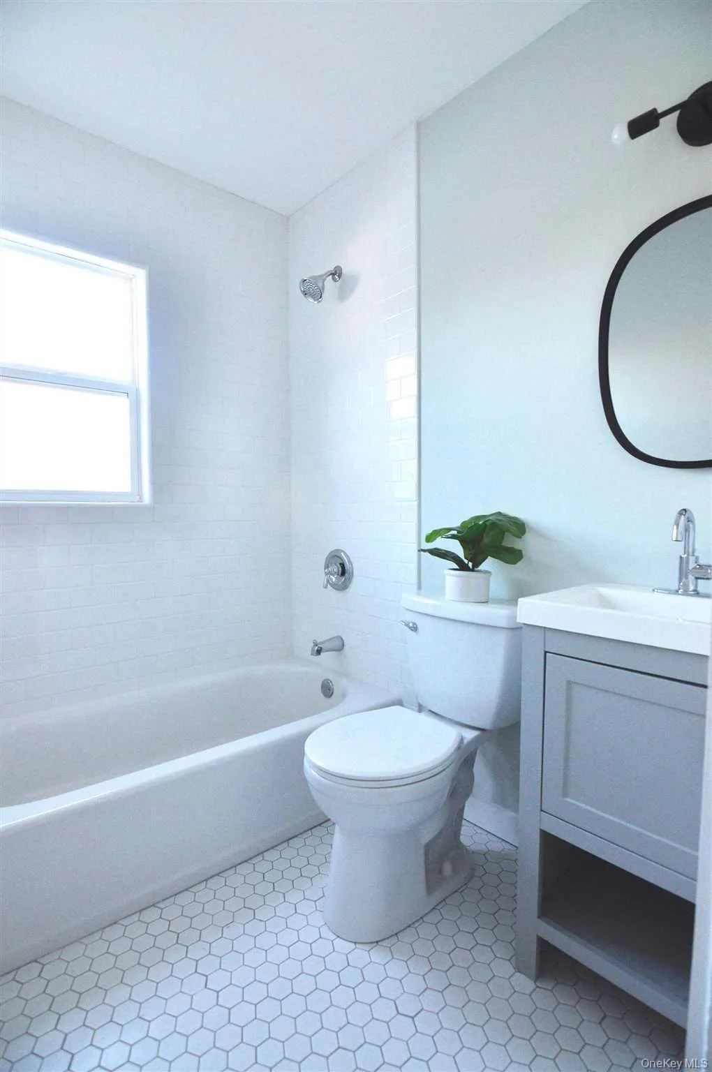 135 Walnut Street, Beacon, NY, 3 Bedrooms Bedrooms, 6 Rooms Rooms,2 BathroomsBathrooms,Residential Lease,For Rent,Walnut,0,1010117 135 Walnut Street, Beacon, NY, 3 Bedrooms Bedrooms, 6 Rooms Rooms,2 BathroomsBathrooms,Residential Lease,For Rent,Walnut,0,1010117