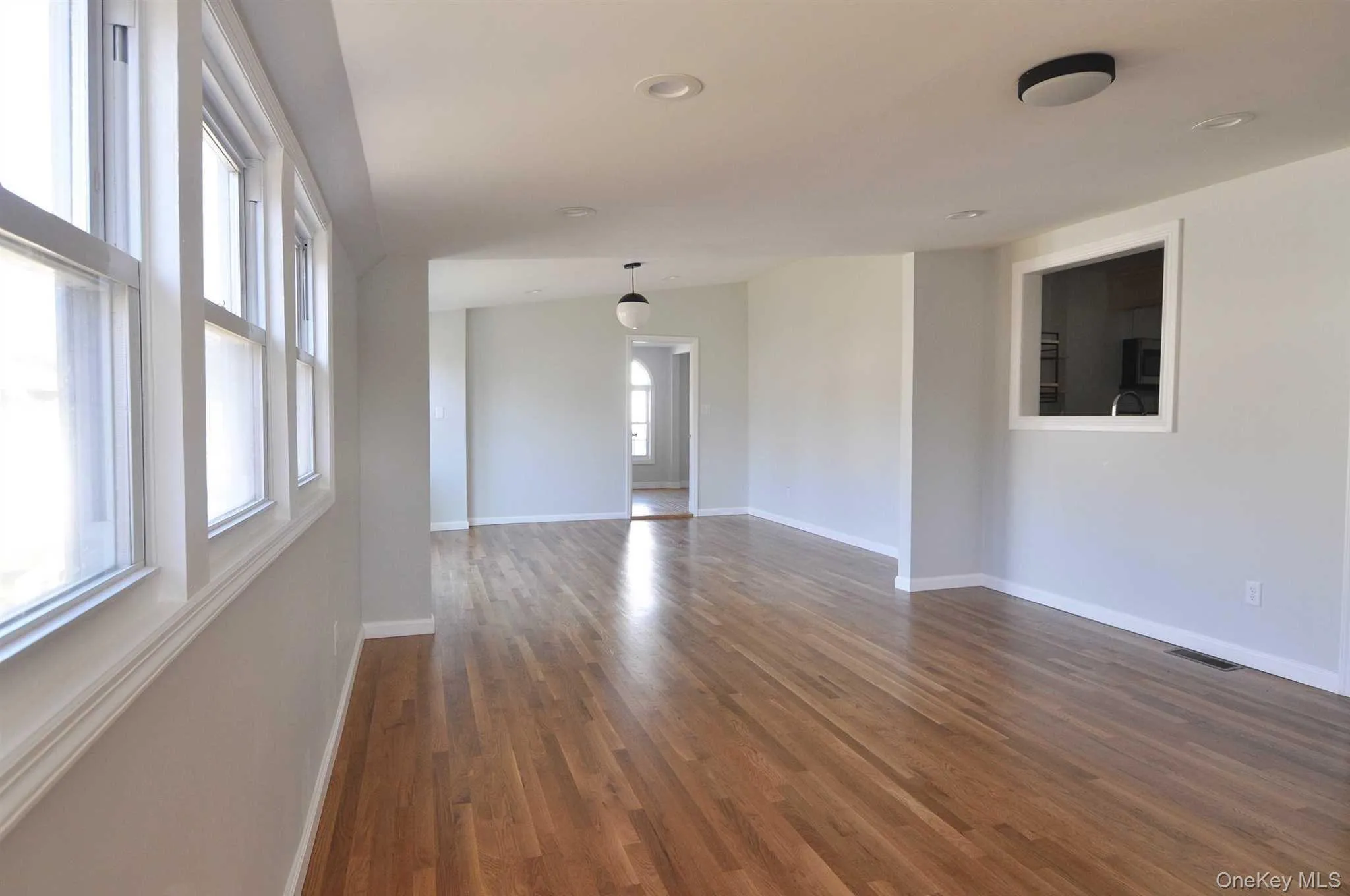 135 Walnut Street, Beacon, NY, 3 Bedrooms Bedrooms, 6 Rooms Rooms,2 BathroomsBathrooms,Residential Lease,For Rent,Walnut,0,1010117 135 Walnut Street, Beacon, NY, 3 Bedrooms Bedrooms, 6 Rooms Rooms,2 BathroomsBathrooms,Residential Lease,For Rent,Walnut,0,1010117