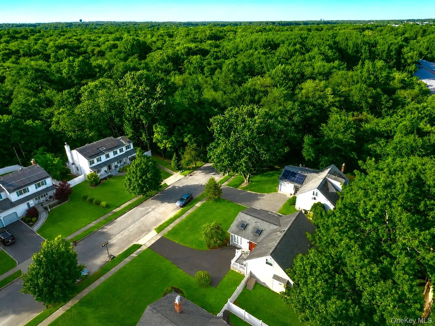 52 Brilner Drive, Smithtown, NY, 4 Bedrooms Bedrooms, 7 Rooms Rooms,2 BathroomsBathrooms,Residential,For Rent,Brilner,0,1010120 52 Brilner Drive, Smithtown, NY, 4 Bedrooms Bedrooms, 7 Rooms Rooms,2 BathroomsBathrooms,Residential,For Rent,Brilner,0,1010120