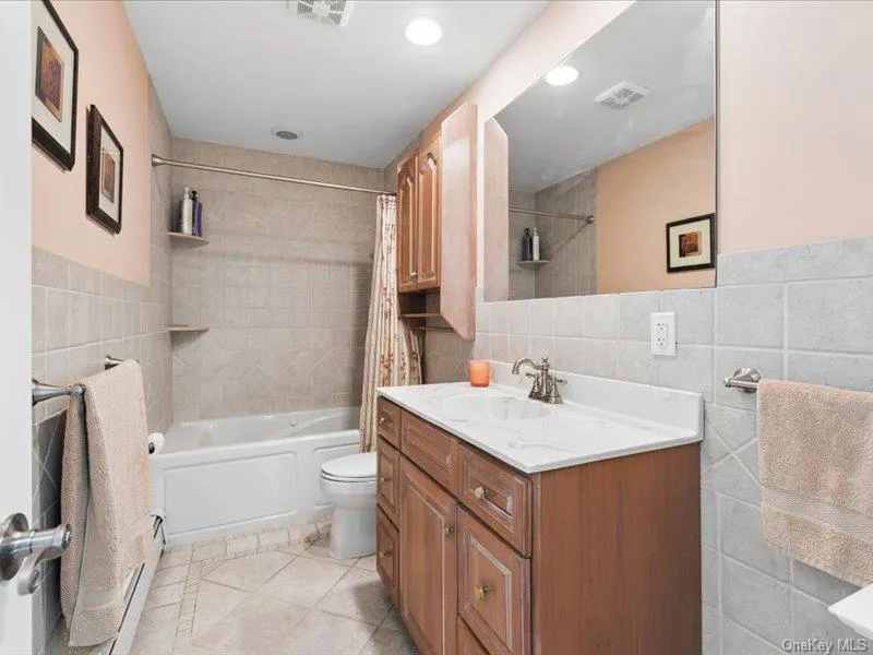 52 Brilner Drive, Smithtown, NY, 4 Bedrooms Bedrooms, 7 Rooms Rooms,2 BathroomsBathrooms,Residential,For Rent,Brilner,0,1010120 52 Brilner Drive, Smithtown, NY, 4 Bedrooms Bedrooms, 7 Rooms Rooms,2 BathroomsBathrooms,Residential,For Rent,Brilner,0,1010120