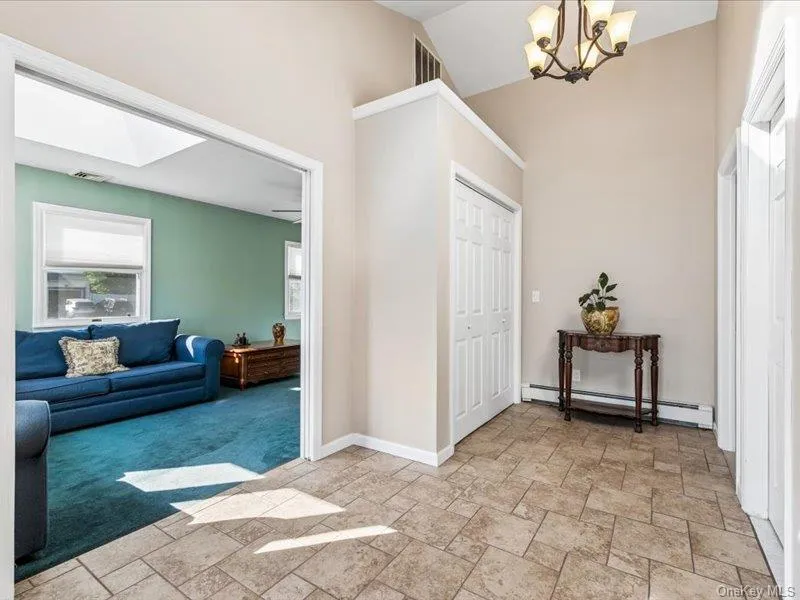 52 Brilner Drive, Smithtown, NY, 4 Bedrooms Bedrooms, 7 Rooms Rooms,2 BathroomsBathrooms,Residential,For Rent,Brilner,0,1010120 52 Brilner Drive, Smithtown, NY, 4 Bedrooms Bedrooms, 7 Rooms Rooms,2 BathroomsBathrooms,Residential,For Rent,Brilner,0,1010120