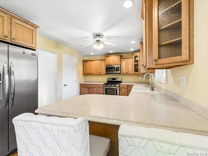 52 Brilner Drive, Smithtown, NY, 4 Bedrooms Bedrooms, 7 Rooms Rooms,2 BathroomsBathrooms,Residential,For Rent,Brilner,0,1010120 52 Brilner Drive, Smithtown, NY, 4 Bedrooms Bedrooms, 7 Rooms Rooms,2 BathroomsBathrooms,Residential,For Rent,Brilner,0,1010120