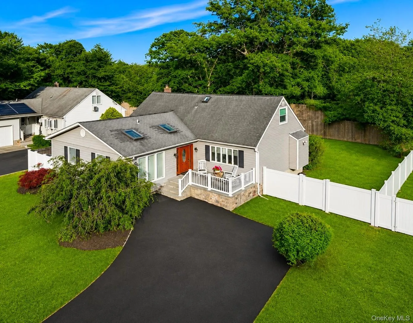52 Brilner Drive, Smithtown, NY, 4 Bedrooms Bedrooms, 7 Rooms Rooms,2 BathroomsBathrooms,Residential,For Rent,Brilner,0,1010120 52 Brilner Drive, Smithtown, NY, 4 Bedrooms Bedrooms, 7 Rooms Rooms,2 BathroomsBathrooms,Residential,For Rent,Brilner,0,1010120