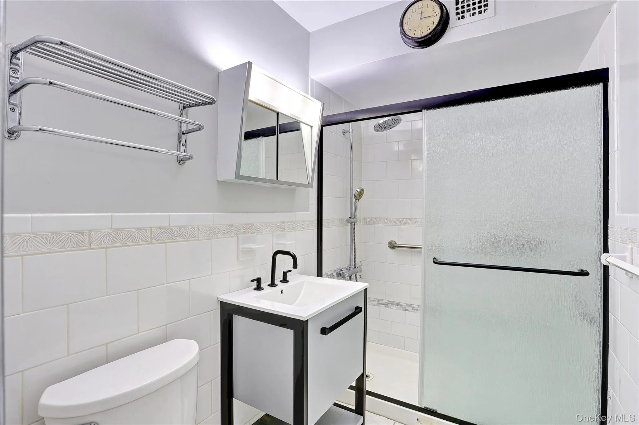 202 Kearsing Parkway, Ramapo, NY, 2 Bedrooms Bedrooms, 5 Rooms Rooms,1 BathroomBathrooms,Residential,For Rent,Kearsing,0,1010122 202 Kearsing Parkway, Ramapo, NY, 2 Bedrooms Bedrooms, 5 Rooms Rooms,1 BathroomBathrooms,Residential,For Rent,Kearsing,0,1010122