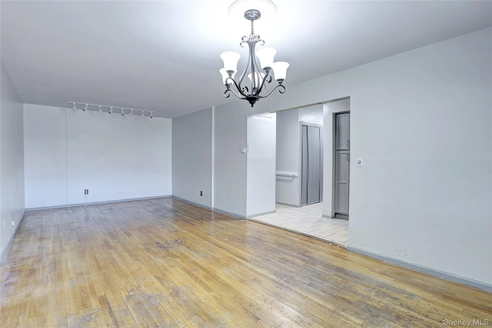 202 Kearsing Parkway, Ramapo, NY, 2 Bedrooms Bedrooms, 5 Rooms Rooms,1 BathroomBathrooms,Residential,For Rent,Kearsing,0,1010122 202 Kearsing Parkway, Ramapo, NY, 2 Bedrooms Bedrooms, 5 Rooms Rooms,1 BathroomBathrooms,Residential,For Rent,Kearsing,0,1010122