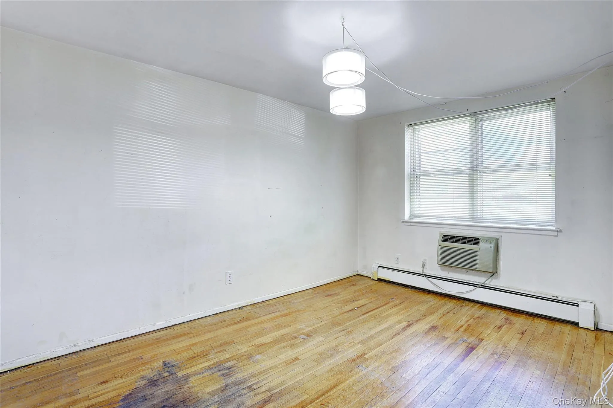 202 Kearsing Parkway, Ramapo, NY, 2 Bedrooms Bedrooms, 5 Rooms Rooms,1 BathroomBathrooms,Residential,For Rent,Kearsing,0,1010122 202 Kearsing Parkway, Ramapo, NY, 2 Bedrooms Bedrooms, 5 Rooms Rooms,1 BathroomBathrooms,Residential,For Rent,Kearsing,0,1010122