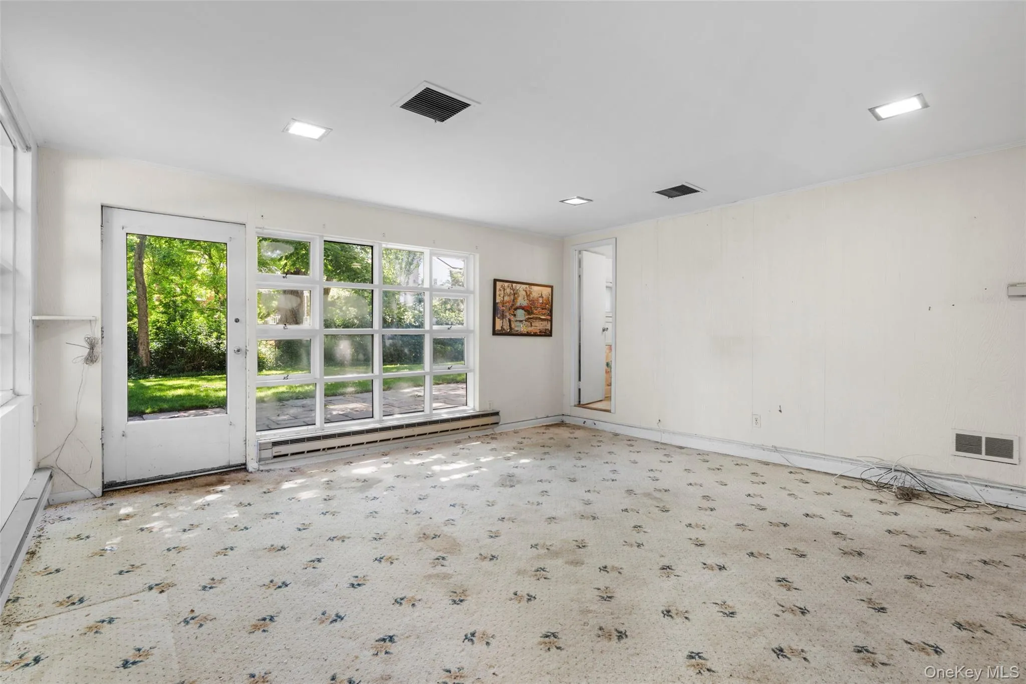 Family room offers convenient Powder room and easy access to laundry room, Family room offers convenient Powder room and easy access to laundry room,