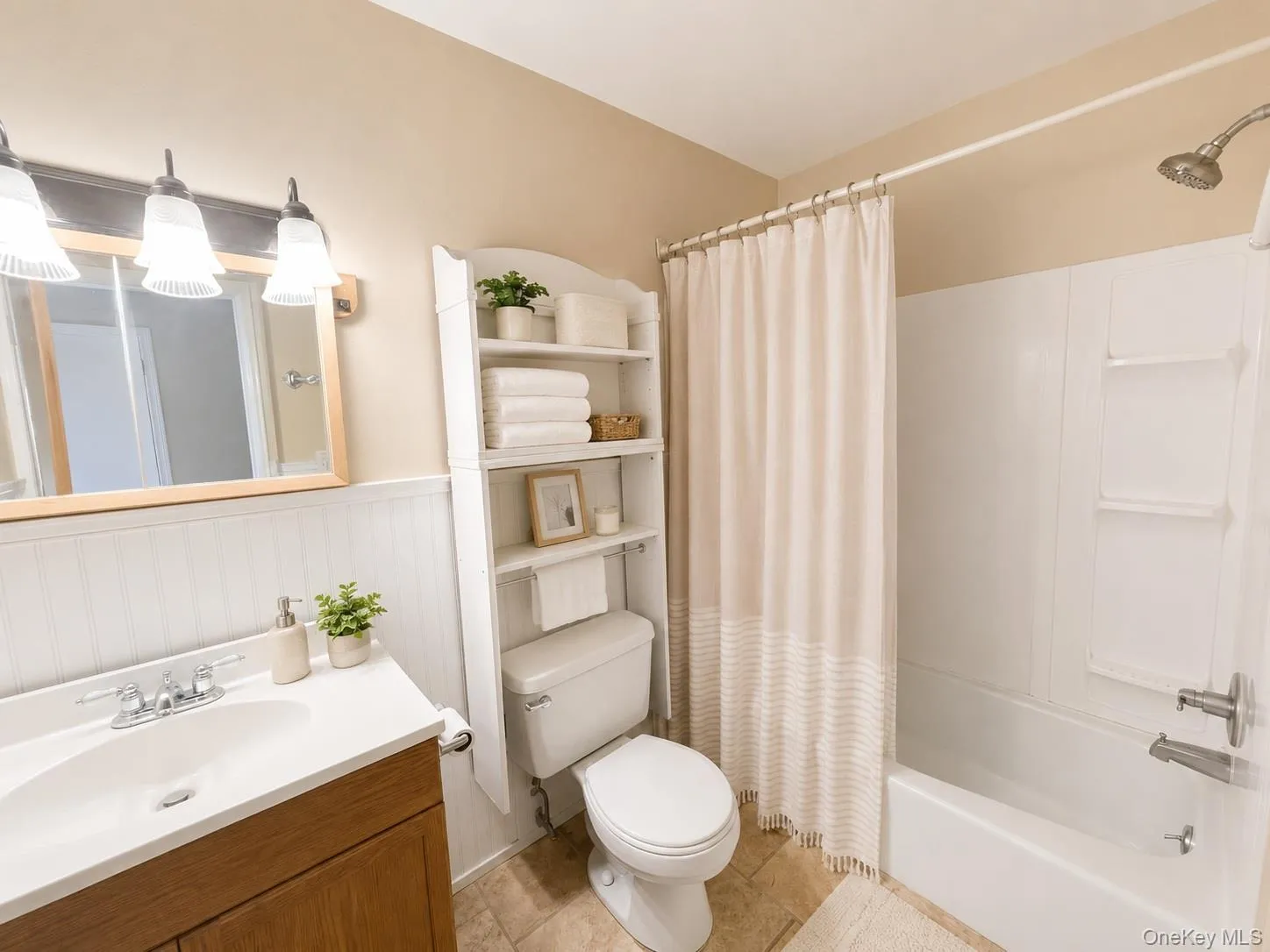 274 Hooker Avenue, Poughkeepsie, NY, 1 Bedroom Bedrooms, 4 Rooms Rooms,1 BathroomBathrooms,Residential Lease,For Rent,Hooker,0,1010127 274 Hooker Avenue, Poughkeepsie, NY, 1 Bedroom Bedrooms, 4 Rooms Rooms,1 BathroomBathrooms,Residential Lease,For Rent,Hooker,0,1010127