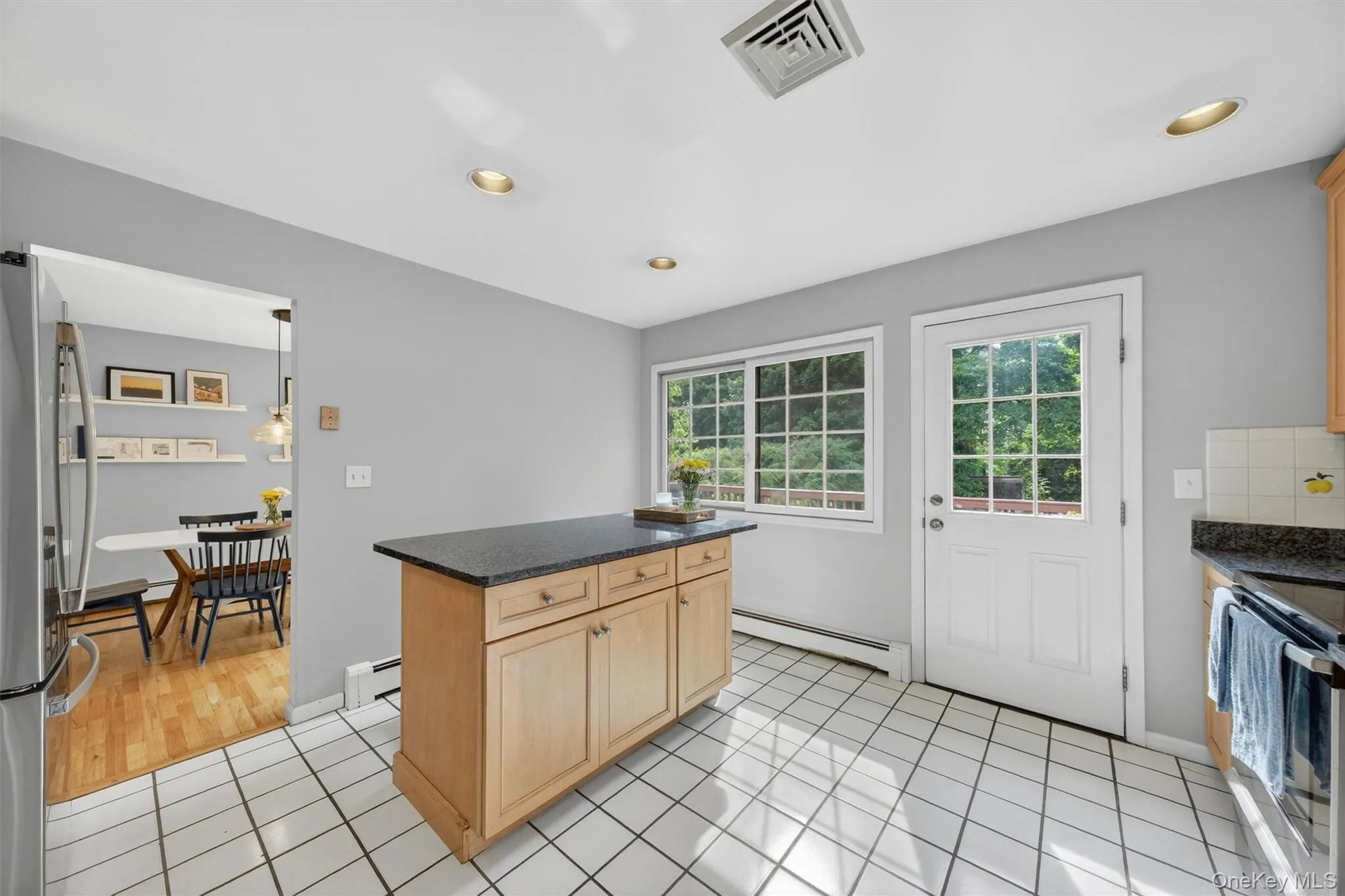 15 Round Tree Lane, Cortlandt, NY, 4 Bedrooms Bedrooms, 8 Rooms Rooms,2 BathroomsBathrooms,Residential,For Rent,Round Tree,0,1010132 15 Round Tree Lane, Cortlandt, NY, 4 Bedrooms Bedrooms, 8 Rooms Rooms,2 BathroomsBathrooms,Residential,For Rent,Round Tree,0,1010132