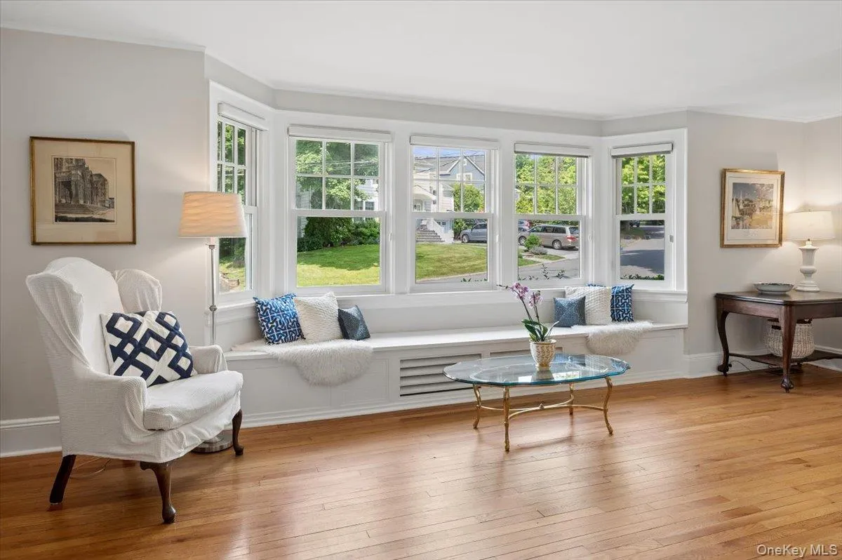 Who doesn't love a bay window with a built-in seat! Who doesn't love a bay window with a built-in seat!