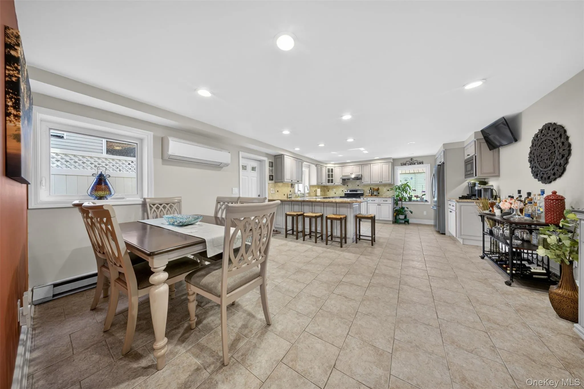 125-16 5th Avenue, New York, NY, 3 Bedrooms Bedrooms, 7 Rooms Rooms,2 BathroomsBathrooms,Residential,For Rent,5th,0,1010141 125-16 5th Avenue, New York, NY, 3 Bedrooms Bedrooms, 7 Rooms Rooms,2 BathroomsBathrooms,Residential,For Rent,5th,0,1010141