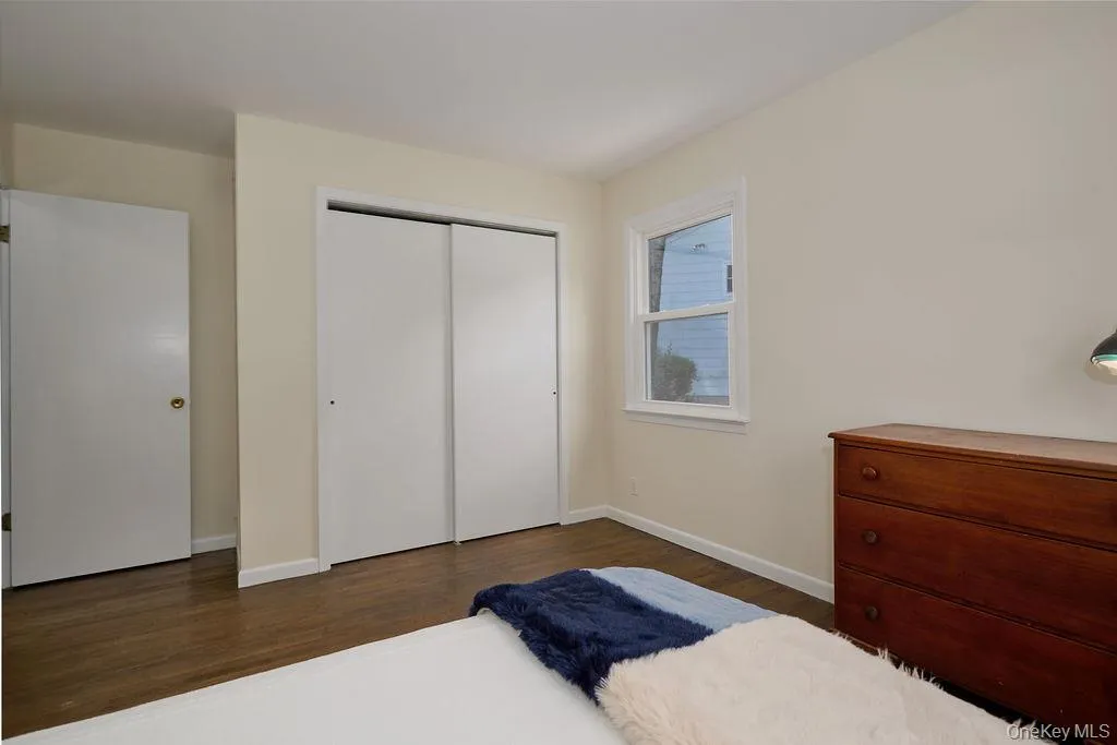 72 Hickory Hill Drive, Greenburgh, NY, 3 Bedrooms Bedrooms, 7 Rooms Rooms,2 BathroomsBathrooms,Residential,For Rent,Hickory Hill,0,KEY1010145 72 Hickory Hill Drive, Greenburgh, NY, 3 Bedrooms Bedrooms, 7 Rooms Rooms,2 BathroomsBathrooms,Residential,For Rent,Hickory Hill,0,KEY1010145