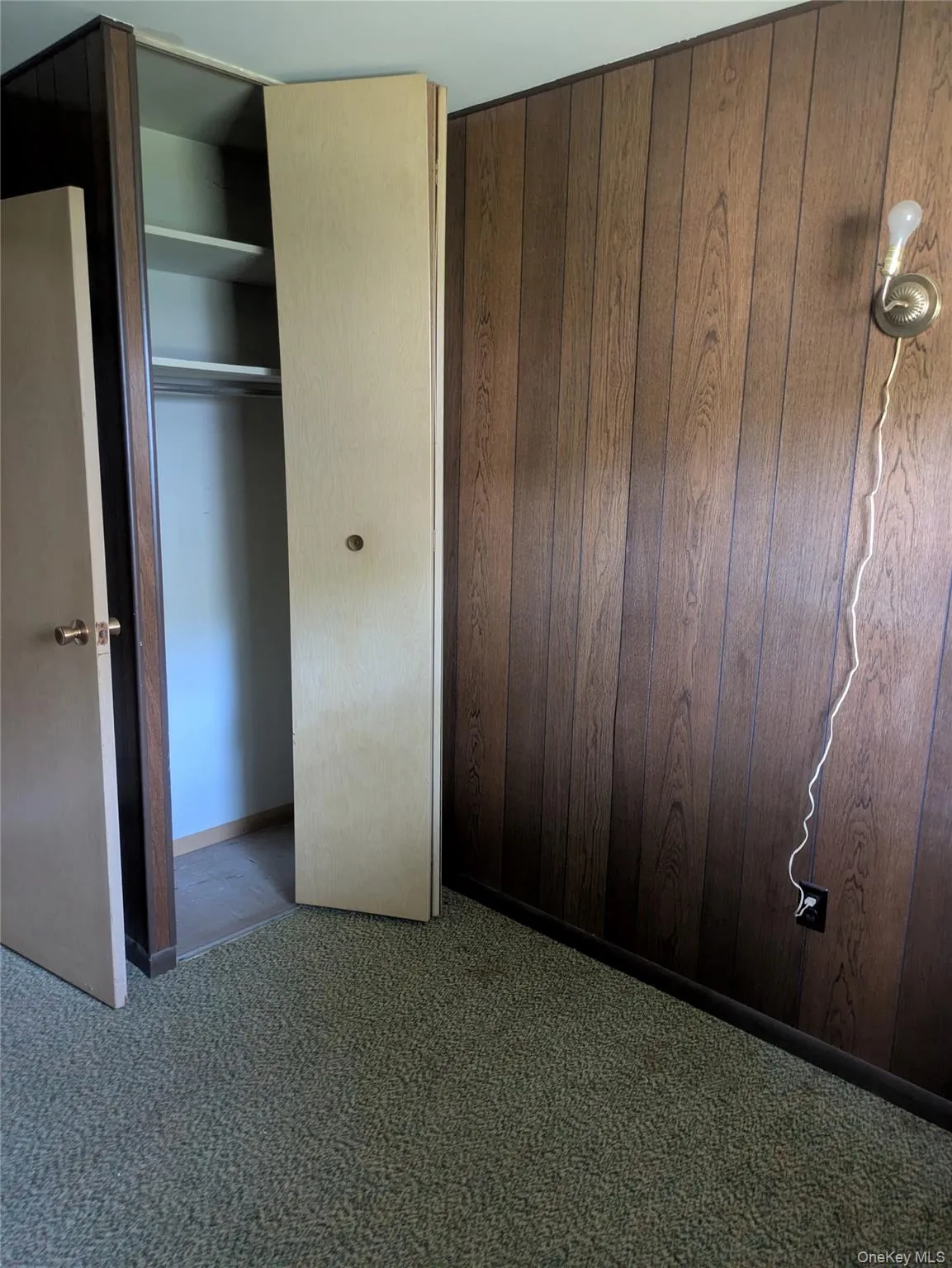 15 Kalina Drive, Saugerties, NY, 3 Bedrooms Bedrooms, 6 Rooms Rooms,1 BathroomBathrooms,Residential,For Rent,Kalina,0,1010147 15 Kalina Drive, Saugerties, NY, 3 Bedrooms Bedrooms, 6 Rooms Rooms,1 BathroomBathrooms,Residential,For Rent,Kalina,0,1010147