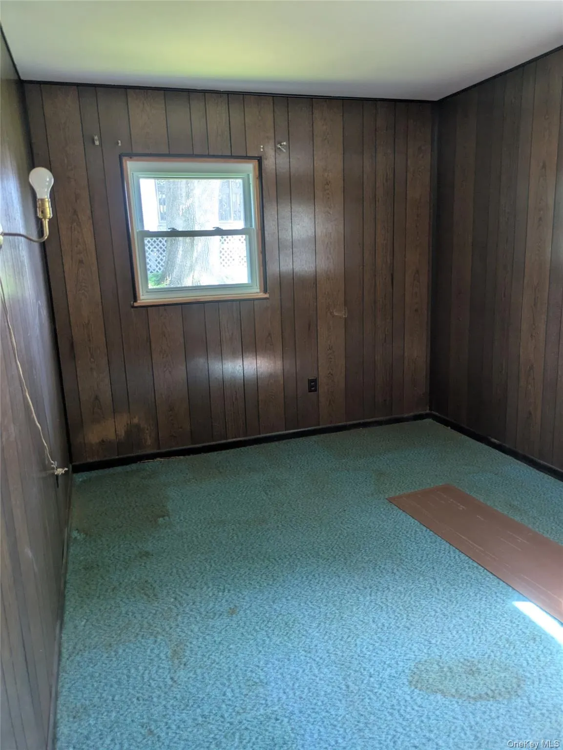 15 Kalina Drive, Saugerties, NY, 3 Bedrooms Bedrooms, 6 Rooms Rooms,1 BathroomBathrooms,Residential,For Rent,Kalina,0,1010147 15 Kalina Drive, Saugerties, NY, 3 Bedrooms Bedrooms, 6 Rooms Rooms,1 BathroomBathrooms,Residential,For Rent,Kalina,0,1010147