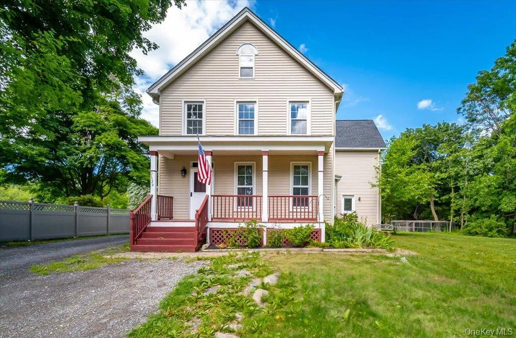 1524 State Route 17A, Warwick (town), NY, 4 Bedrooms Bedrooms, 12 Rooms Rooms,2 BathroomsBathrooms,Residential,For Rent,State Route 17A,0,1010149 1524 State Route 17A, Warwick (town), NY, 4 Bedrooms Bedrooms, 12 Rooms Rooms,2 BathroomsBathrooms,Residential,For Rent,State Route 17A,0,1010149
