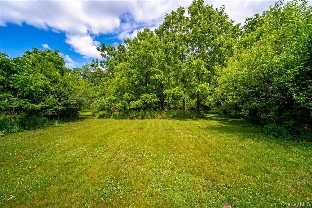 1524 State Route 17A, Warwick (town), NY, 4 Bedrooms Bedrooms, 12 Rooms Rooms,2 BathroomsBathrooms,Residential,For Rent,State Route 17A,0,1010149 1524 State Route 17A, Warwick (town), NY, 4 Bedrooms Bedrooms, 12 Rooms Rooms,2 BathroomsBathrooms,Residential,For Rent,State Route 17A,0,1010149