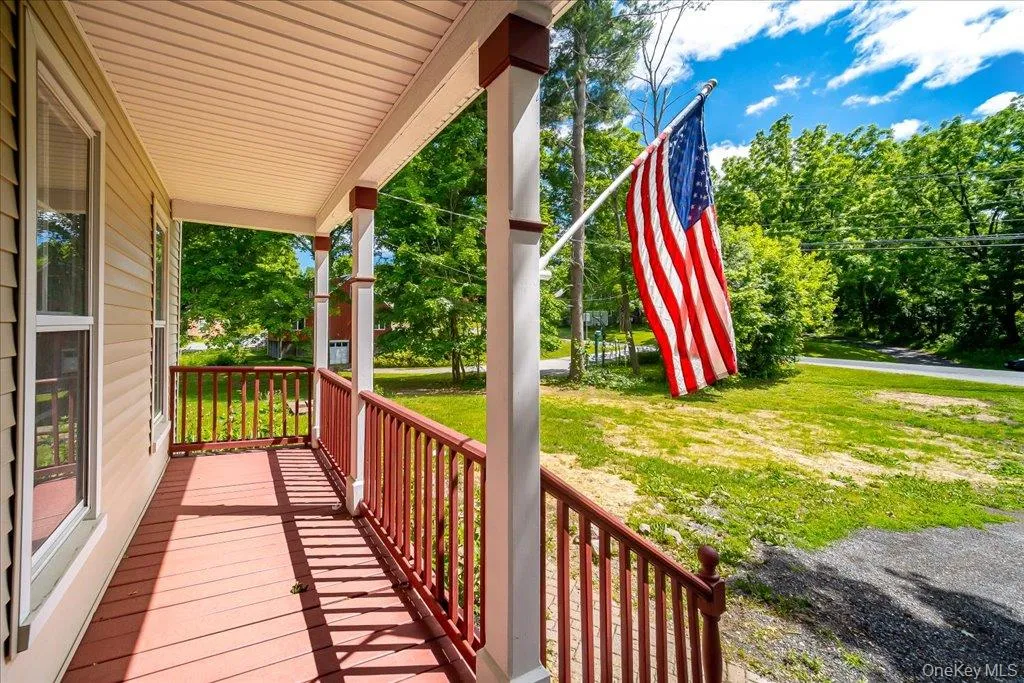 1524 State Route 17A, Warwick (town), NY, 4 Bedrooms Bedrooms, 12 Rooms Rooms,2 BathroomsBathrooms,Residential,For Rent,State Route 17A,0,1010149 1524 State Route 17A, Warwick (town), NY, 4 Bedrooms Bedrooms, 12 Rooms Rooms,2 BathroomsBathrooms,Residential,For Rent,State Route 17A,0,1010149