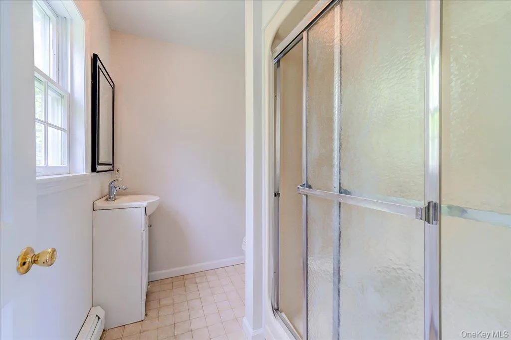 1524 State Route 17A, Warwick (town), NY, 4 Bedrooms Bedrooms, 12 Rooms Rooms,2 BathroomsBathrooms,Residential,For Rent,State Route 17A,0,1010149 1524 State Route 17A, Warwick (town), NY, 4 Bedrooms Bedrooms, 12 Rooms Rooms,2 BathroomsBathrooms,Residential,For Rent,State Route 17A,0,1010149