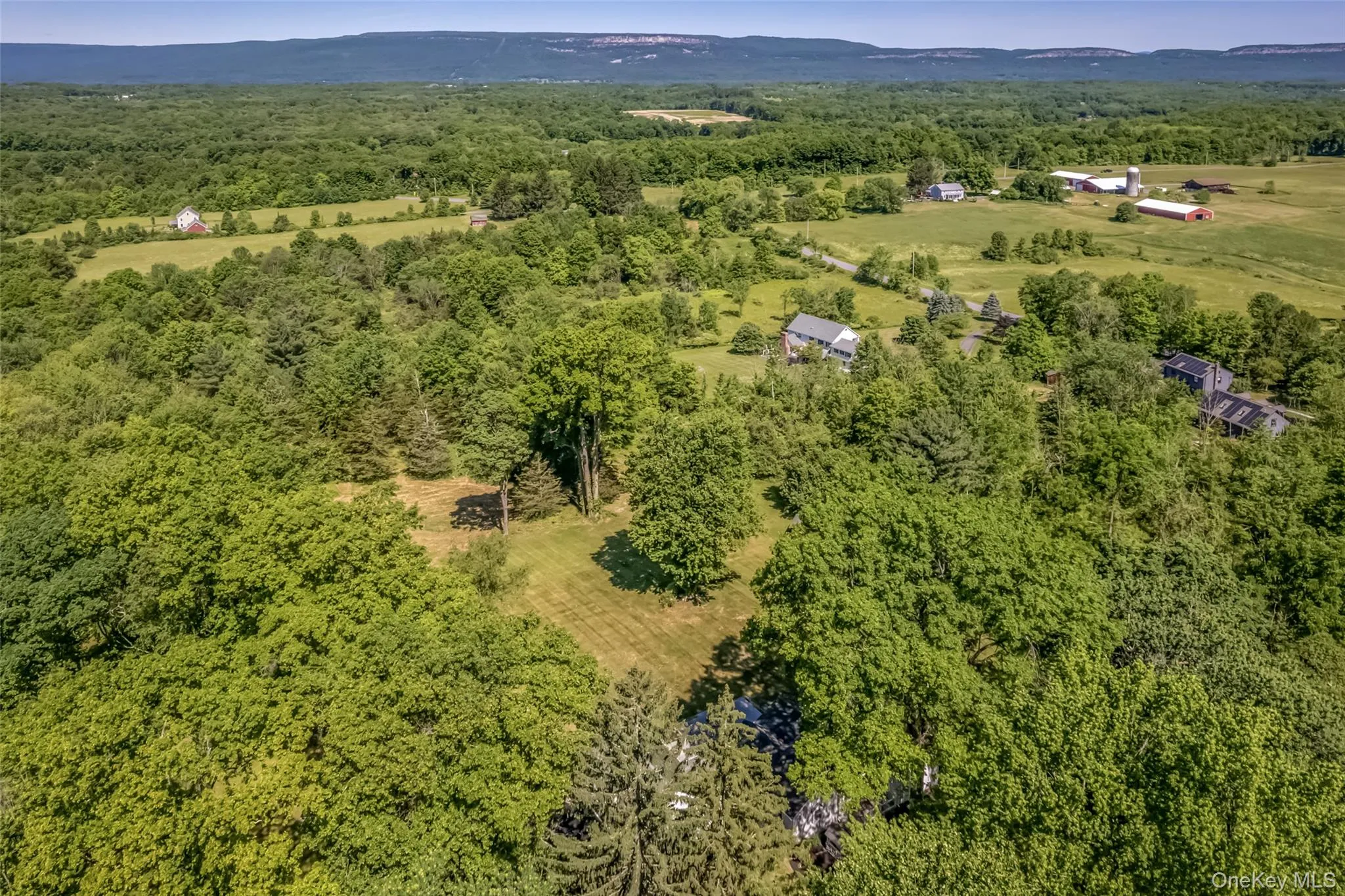 18 Military Lane, Gardiner, NY, 2 Bedrooms Bedrooms, 8 Rooms Rooms,2 BathroomsBathrooms,Residential,For Rent,Military,0,1010151 18 Military Lane, Gardiner, NY, 2 Bedrooms Bedrooms, 8 Rooms Rooms,2 BathroomsBathrooms,Residential,For Rent,Military,0,1010151