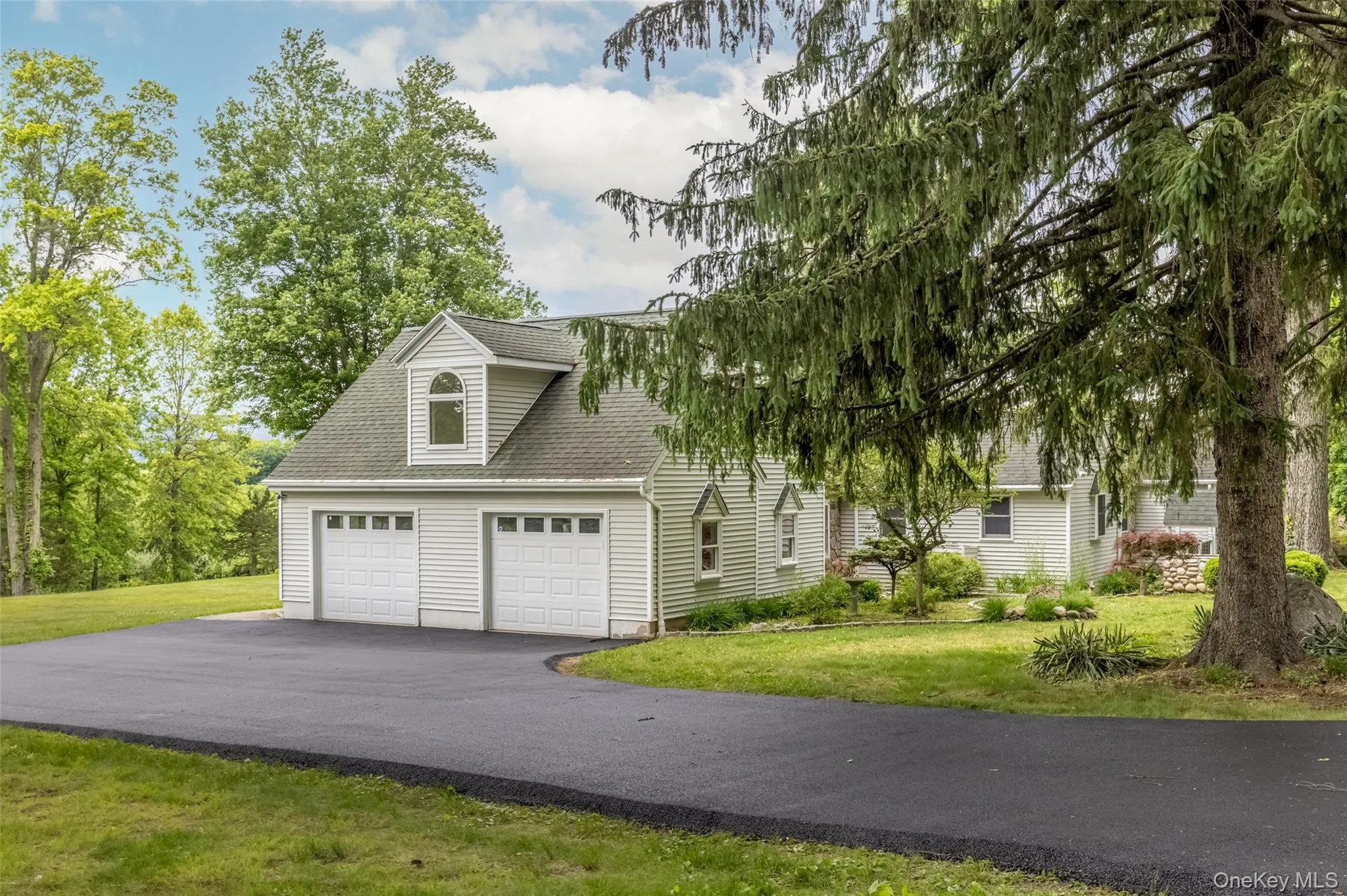 18 Military Lane, Gardiner, NY, 2 Bedrooms Bedrooms, 8 Rooms Rooms,2 BathroomsBathrooms,Residential,For Rent,Military,0,1010151 18 Military Lane, Gardiner, NY, 2 Bedrooms Bedrooms, 8 Rooms Rooms,2 BathroomsBathrooms,Residential,For Rent,Military,0,1010151