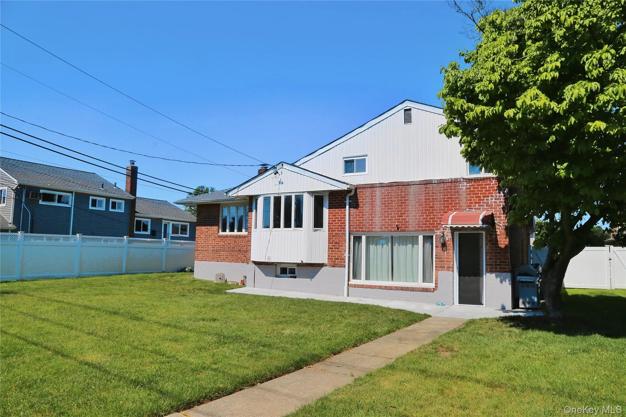 311 Southwood Circle, Oyster Bay, NY, 3 Bedrooms Bedrooms, 7 Rooms Rooms,3 BathroomsBathrooms,Residential,For Rent,Southwood,0,1010158 311 Southwood Circle, Oyster Bay, NY, 3 Bedrooms Bedrooms, 7 Rooms Rooms,3 BathroomsBathrooms,Residential,For Rent,Southwood,0,1010158