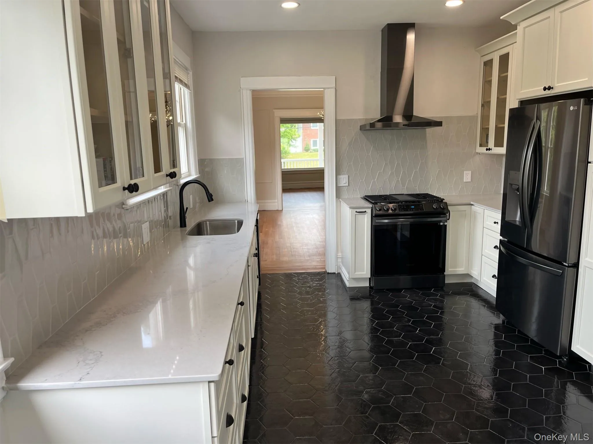 refrigerator with ice dispenser, gas stove with range hood refrigerator with ice dispenser, gas stove with range hood