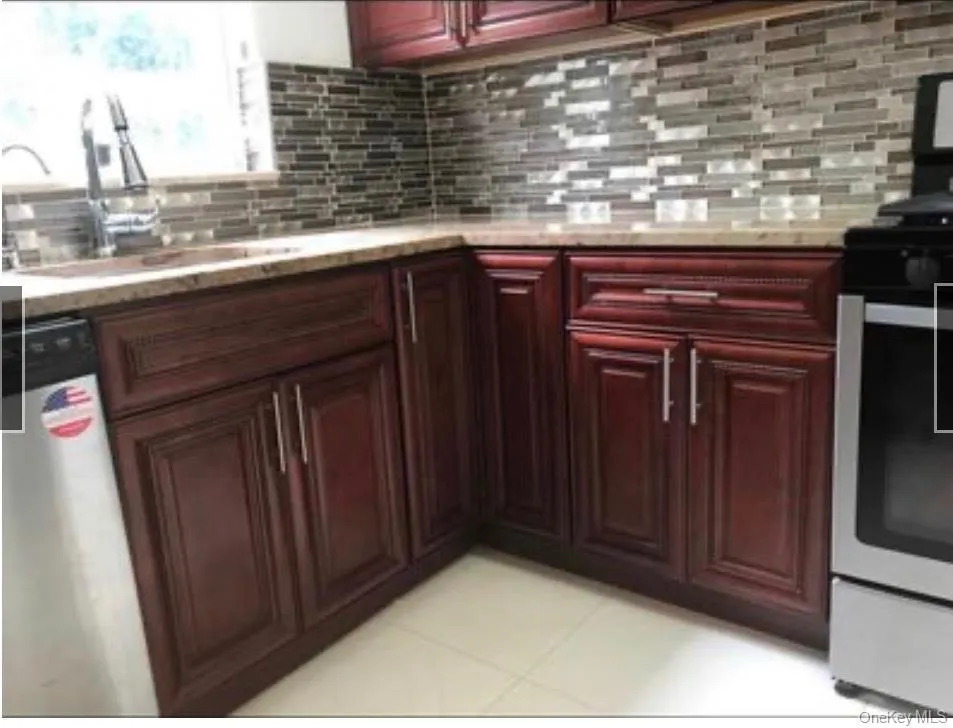 2427 92nd Street, New York, NY, 4 Bedrooms Bedrooms, 9 Rooms Rooms,2 BathroomsBathrooms,Residential,For Rent,92nd,0,1010161 2427 92nd Street, New York, NY, 4 Bedrooms Bedrooms, 9 Rooms Rooms,2 BathroomsBathrooms,Residential,For Rent,92nd,0,1010161