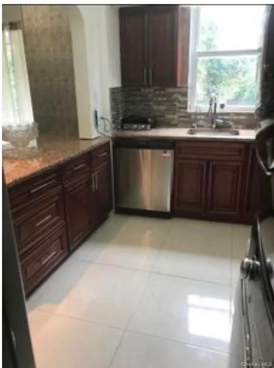 2427 92nd Street, New York, NY, 4 Bedrooms Bedrooms, 9 Rooms Rooms,2 BathroomsBathrooms,Residential,For Rent,92nd,0,1010161 2427 92nd Street, New York, NY, 4 Bedrooms Bedrooms, 9 Rooms Rooms,2 BathroomsBathrooms,Residential,For Rent,92nd,0,1010161