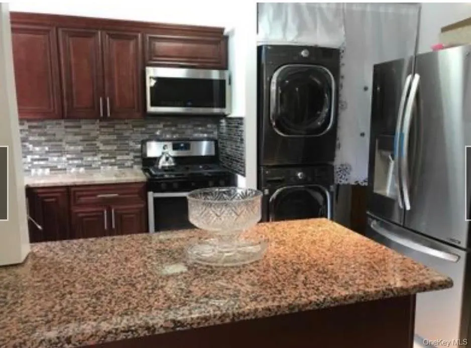 2427 92nd Street, New York, NY, 4 Bedrooms Bedrooms, 9 Rooms Rooms,2 BathroomsBathrooms,Residential,For Rent,92nd,0,1010161 2427 92nd Street, New York, NY, 4 Bedrooms Bedrooms, 9 Rooms Rooms,2 BathroomsBathrooms,Residential,For Rent,92nd,0,1010161