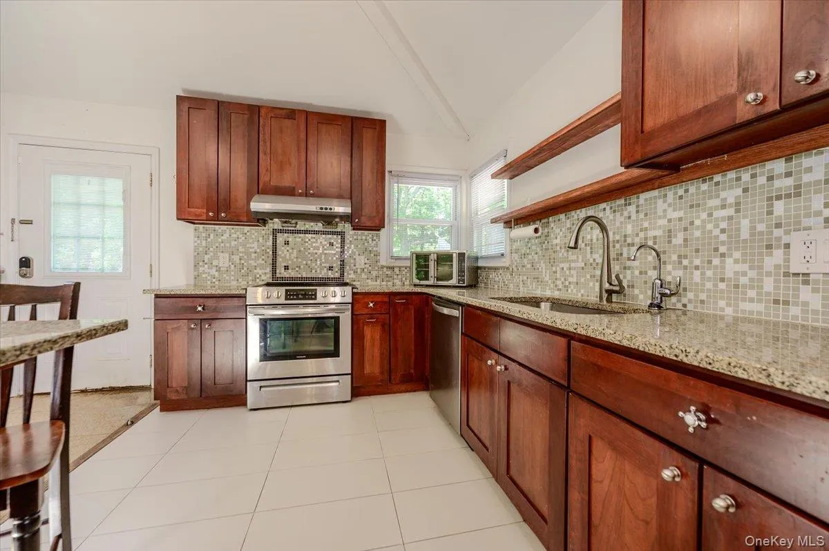 Ample granite countertops Ample granite countertops