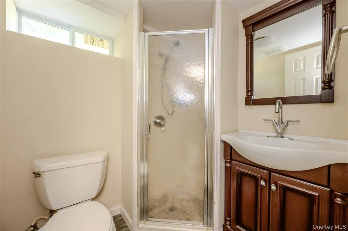 Bsmnt Bathroom Bsmnt Bathroom