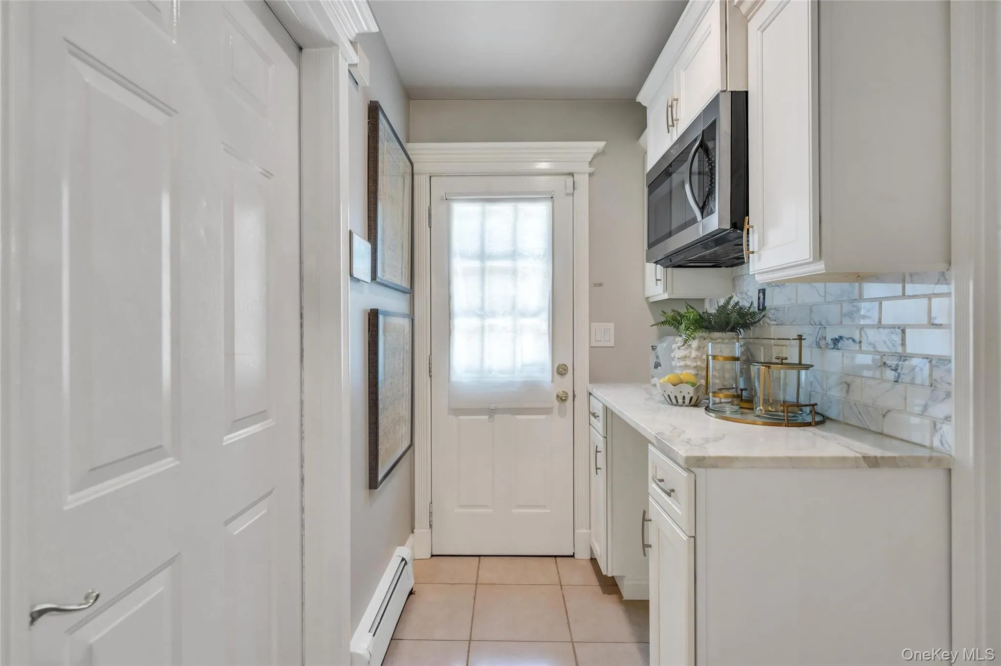 109 Shirley Court, Smithtown, NY, 3 Bedrooms Bedrooms, 10 Rooms Rooms,4 BathroomsBathrooms,Residential,For Rent,Shirley,0,KEY1010163 109 Shirley Court, Smithtown, NY, 3 Bedrooms Bedrooms, 10 Rooms Rooms,4 BathroomsBathrooms,Residential,For Rent,Shirley,0,KEY1010163