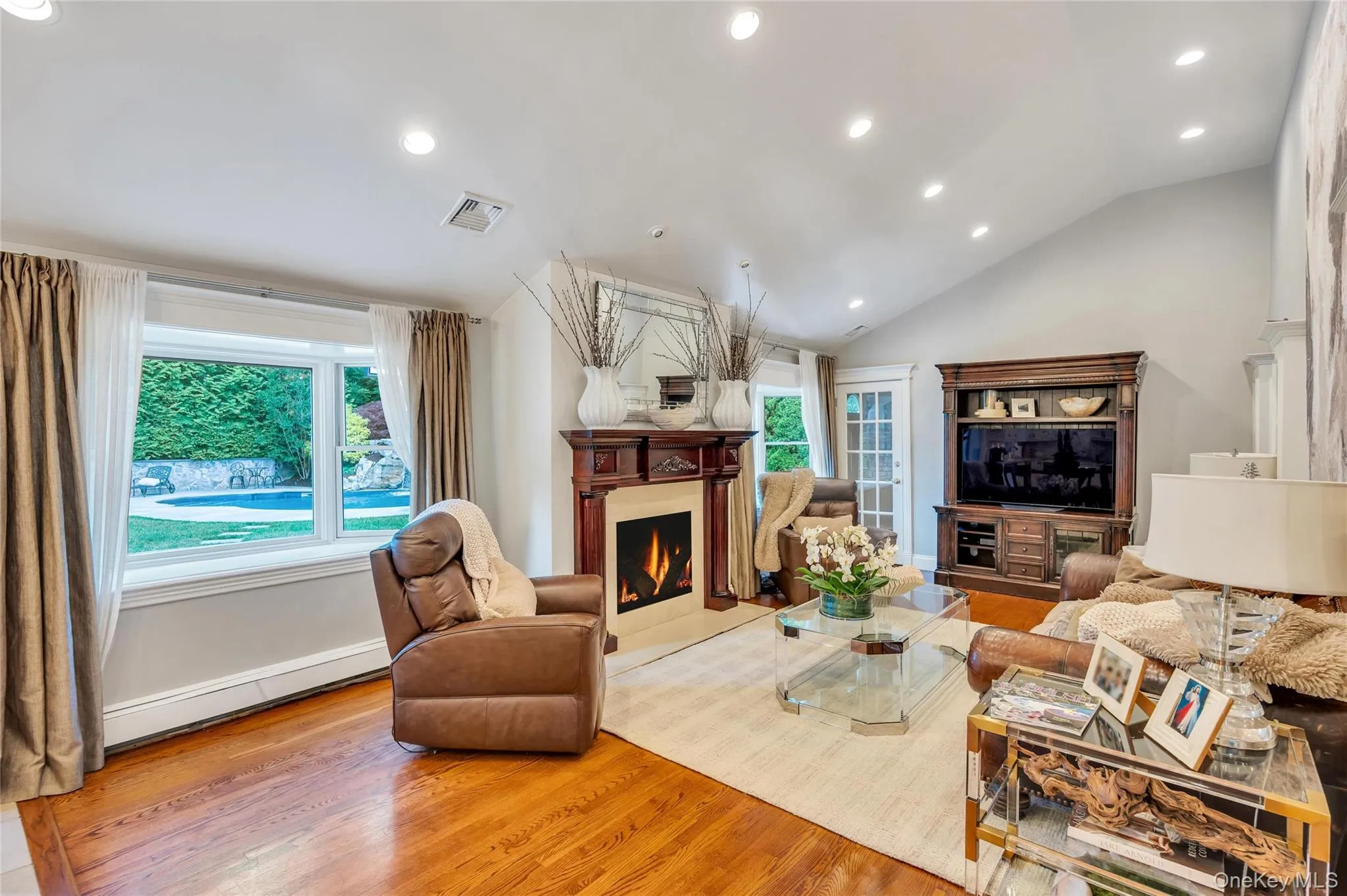 109 Shirley Court, Smithtown, NY, 3 Bedrooms Bedrooms, 10 Rooms Rooms,4 BathroomsBathrooms,Residential,For Rent,Shirley,0,KEY1010163 109 Shirley Court, Smithtown, NY, 3 Bedrooms Bedrooms, 10 Rooms Rooms,4 BathroomsBathrooms,Residential,For Rent,Shirley,0,KEY1010163